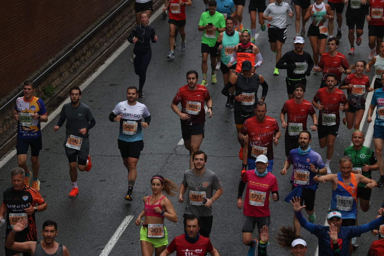 Búscate en la Media Maratón de Sevilla 06