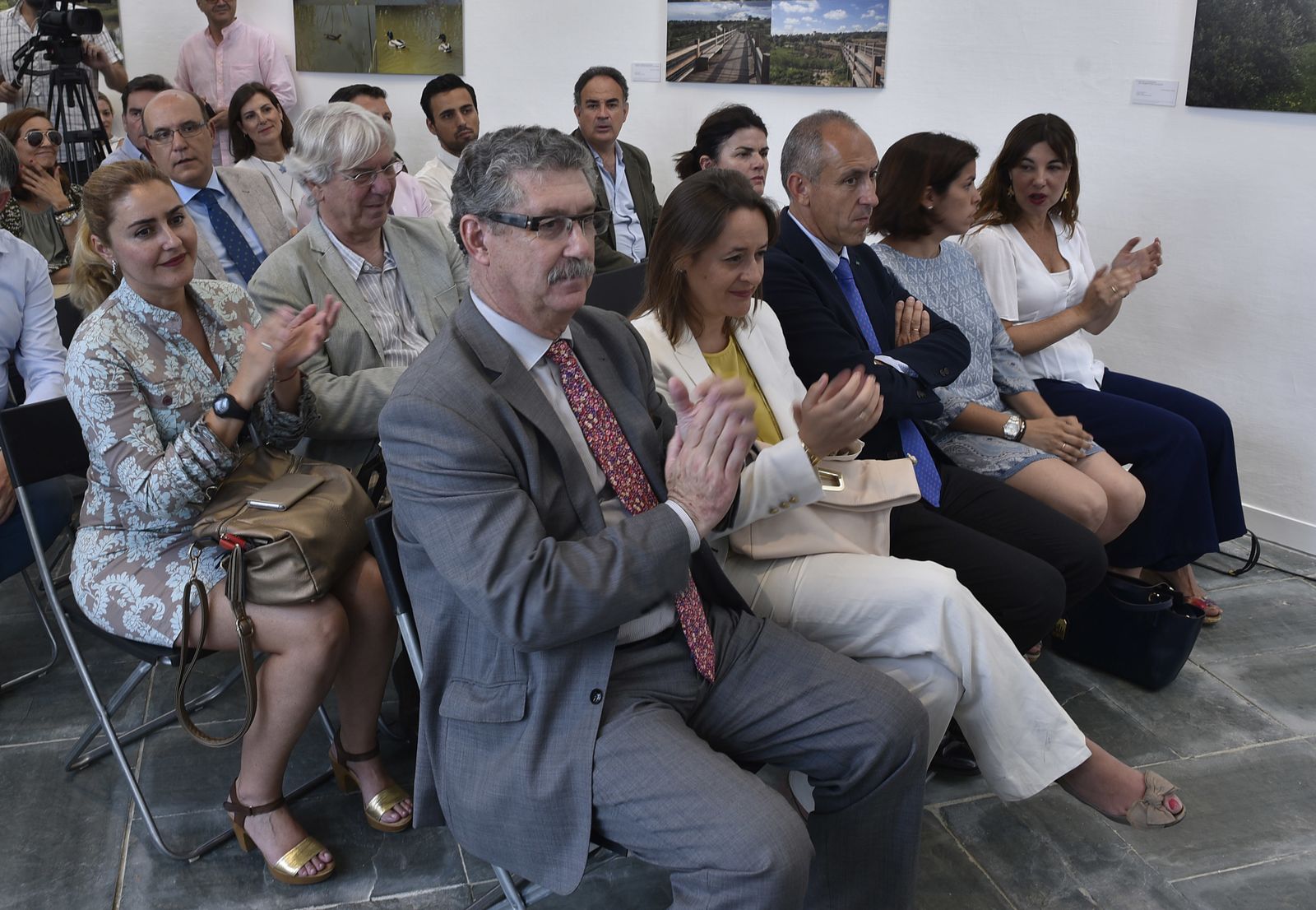 Inauguración del parque Olivar del Zaudín en Tomares, en imágenes