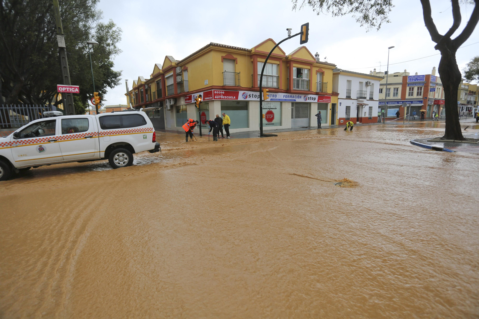 Campanillas anegada tras las lluvias, en fotos