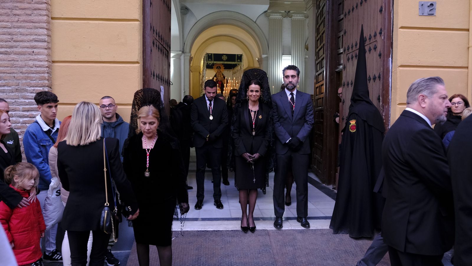 Las mejores imágenes del Santo Sepulcro, en Almería