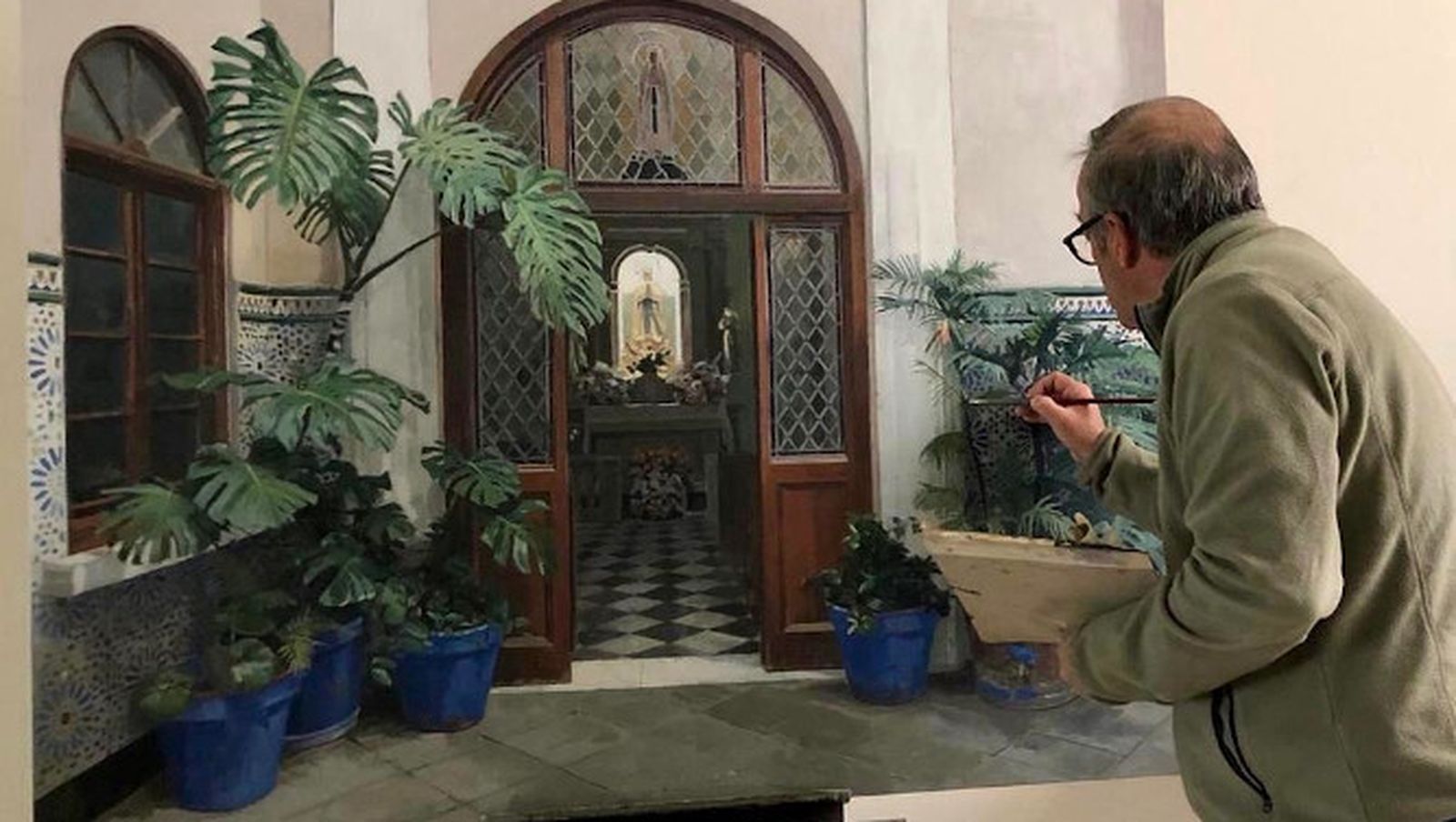 El pintor Fermín Villaescusa se encuentra estos días de confinamiento en su casa, dedicando gran tiempo a su pasión, la pintura.