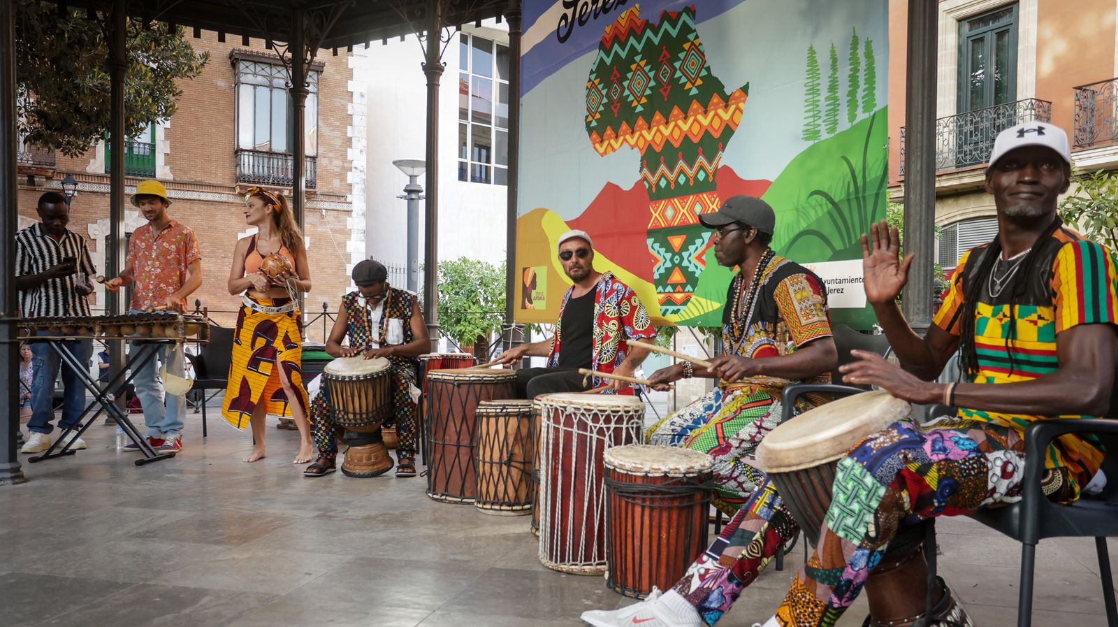 Imágenes de la celebración en Jerez del Día de África