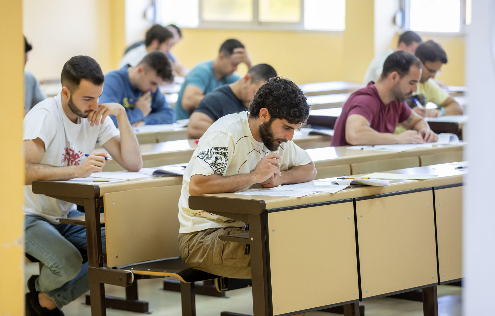 Comienza el proceso de selección para cubrir 13 plazas de bombero-conductor en Huelva