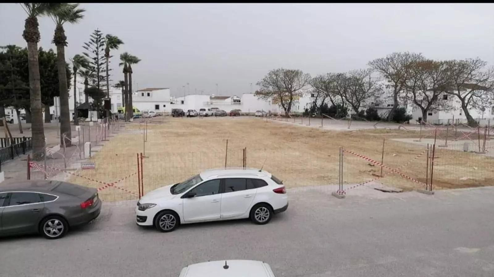 Parcela donde se construirá el nuevo centro  de salud de Vejer.