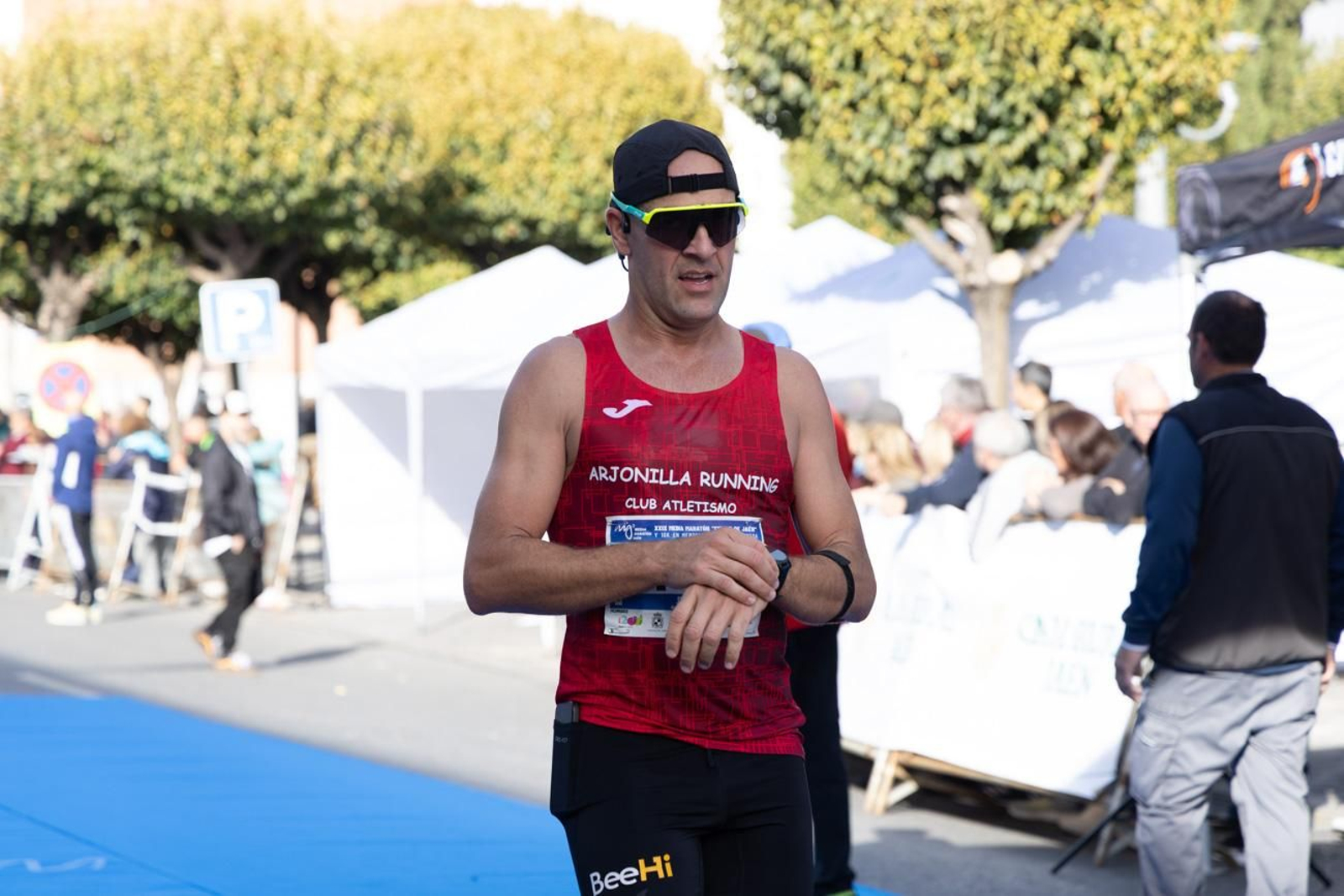 En imágenes: multitudinaria e histórica XXIX Media Maratón 'Ciudad de Jaén' y 10k en memoria de Paco Manzaneda (2)