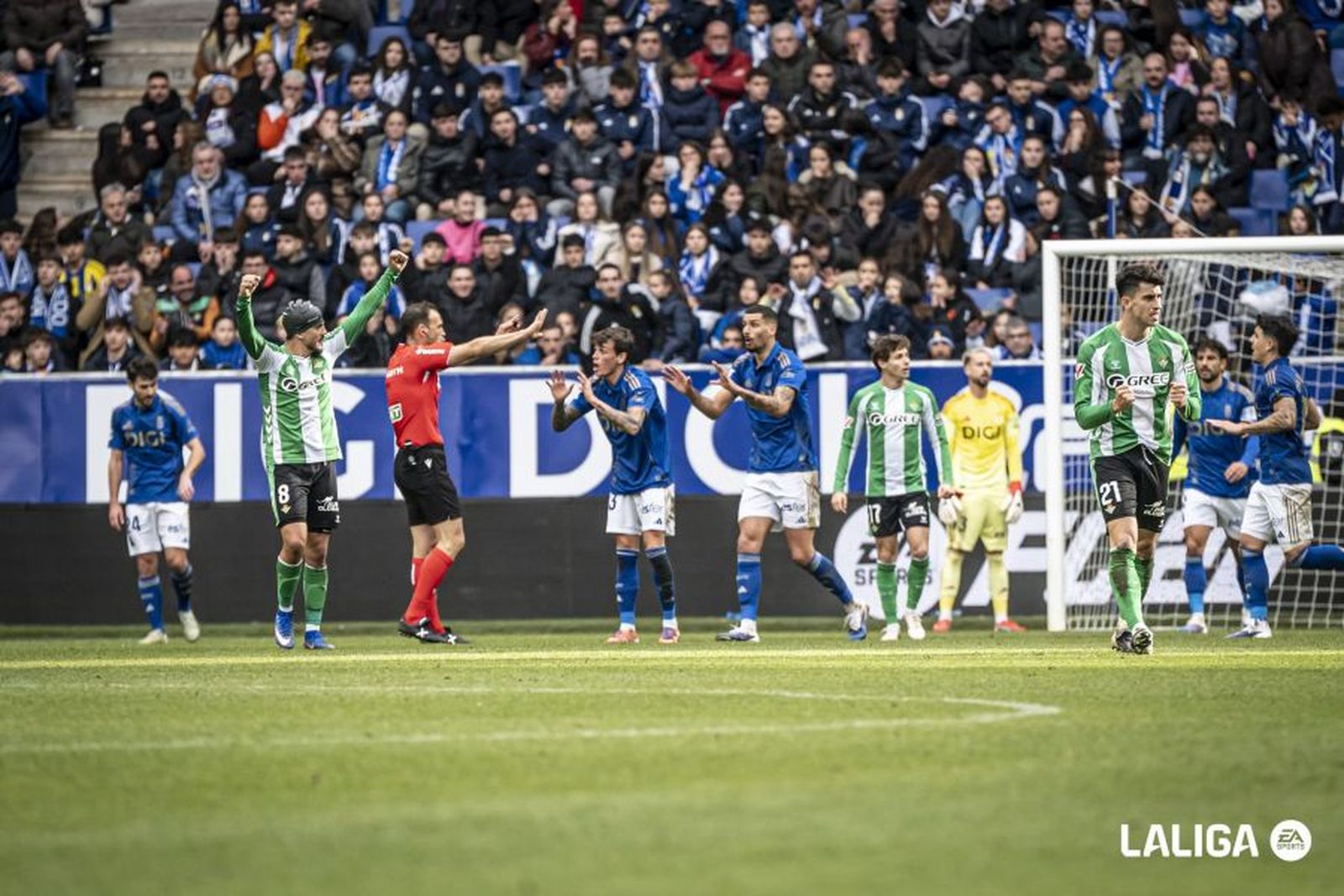 Las fotos del Oviedo-Betis