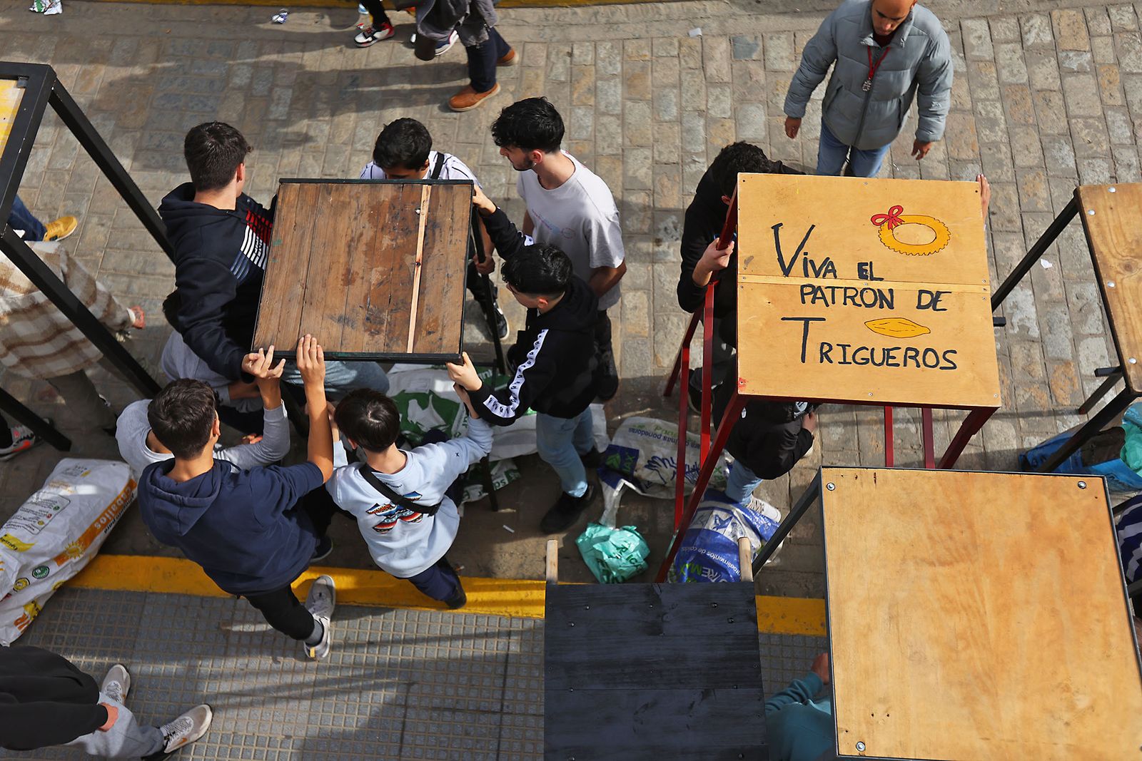 Imágenes de las tiradas de San Antonio Abad en Trigueros