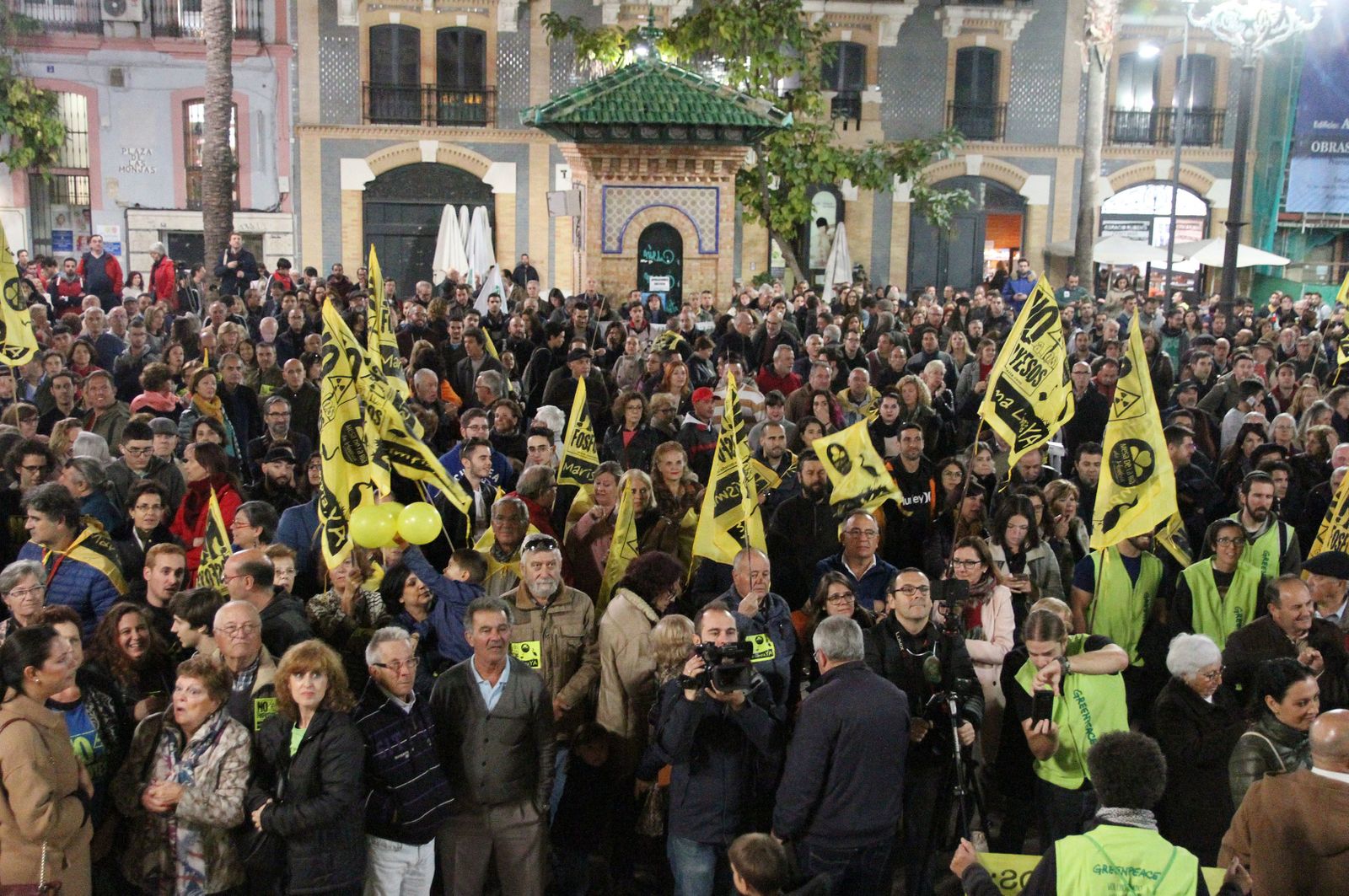 Imágenes de la manifestación contra los Fosfoyesos