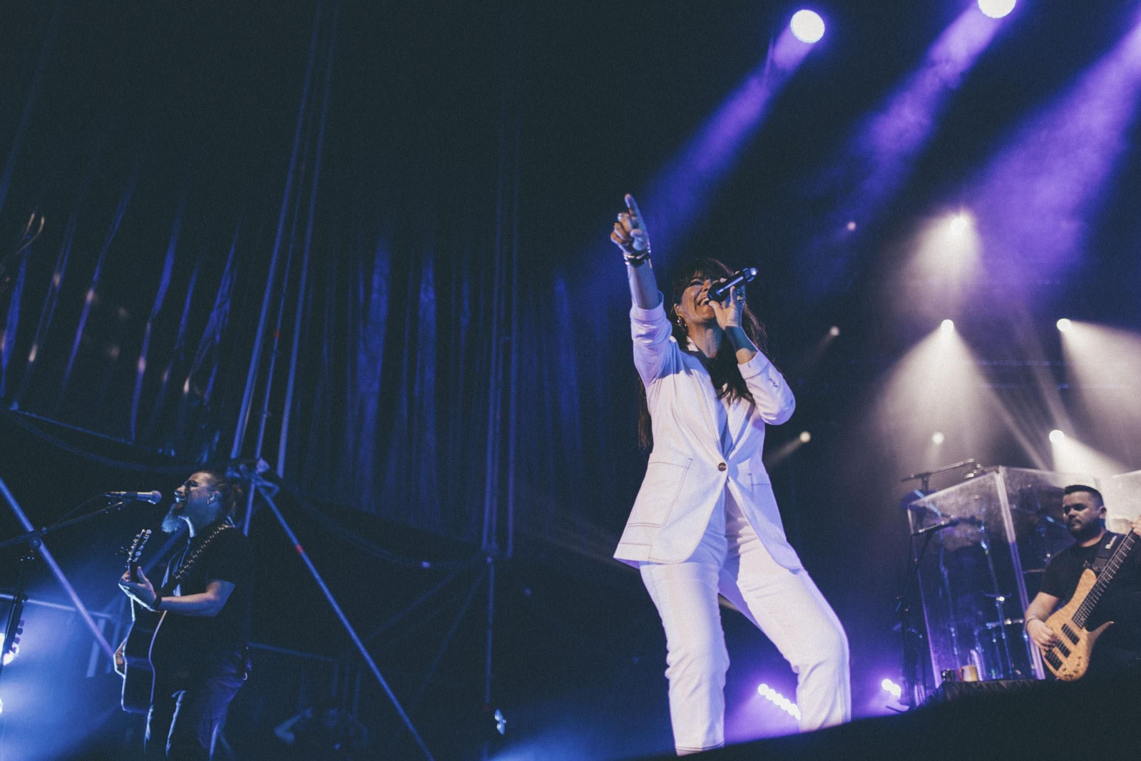 Imágenes del concierto de Vanesa Martín en la Plaza de Toros de La Merced