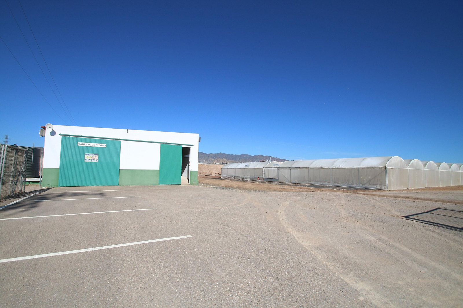 Fotogalería de la visita guiada a las instalaciones de Koppert en Águilas