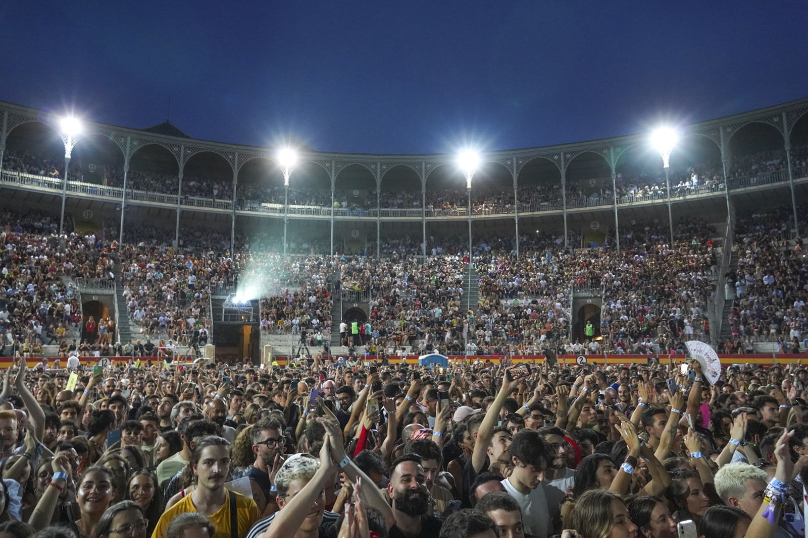El torrente Rosalía inunda Granada