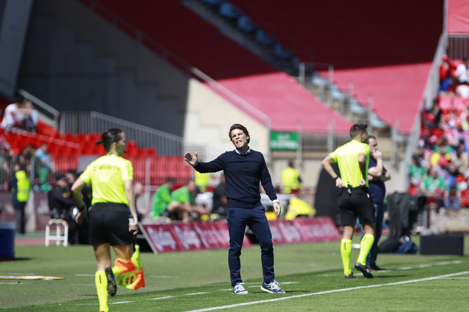 Imágenes del partido de la Liga Santander U.D. Almería-Cádiz C.F.