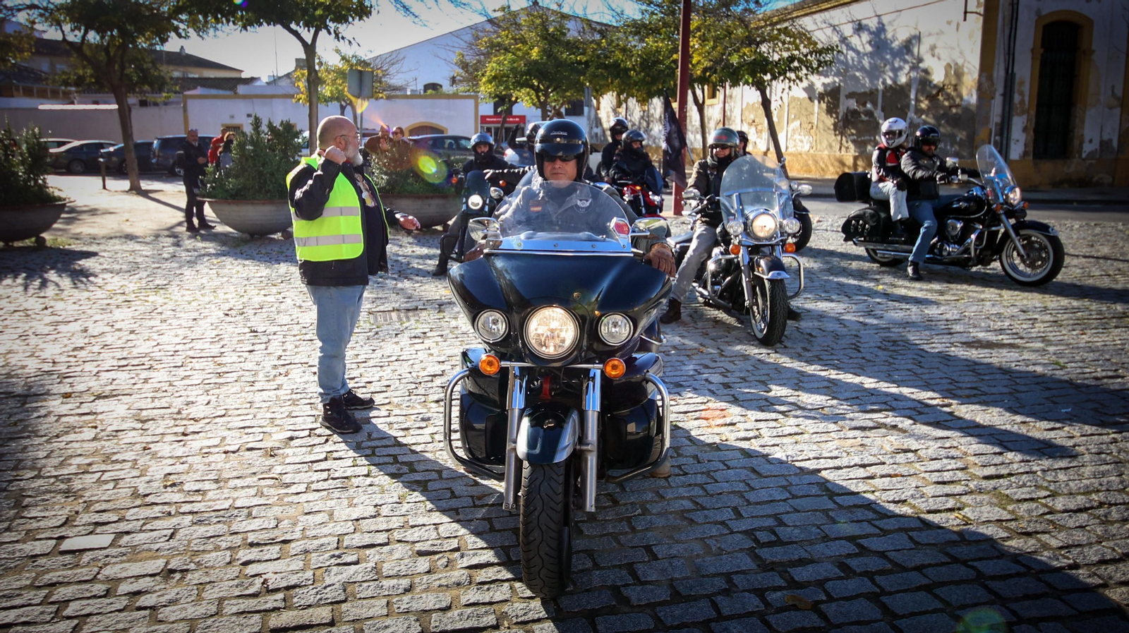 Búscate en la gran motorada solidaria celebrada en Jerez