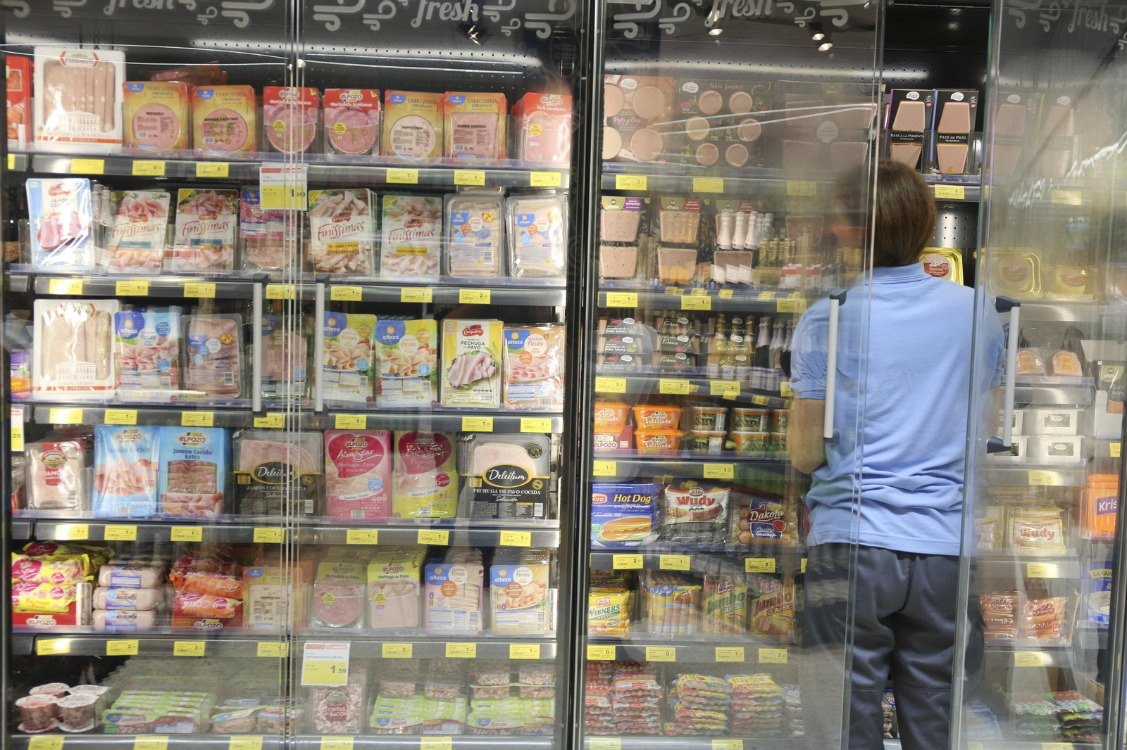 Vitrina de uno de los supermercados Maskom en Málaga capital. Vitrina de uno de los supermercados Maskom en Málaga capital.