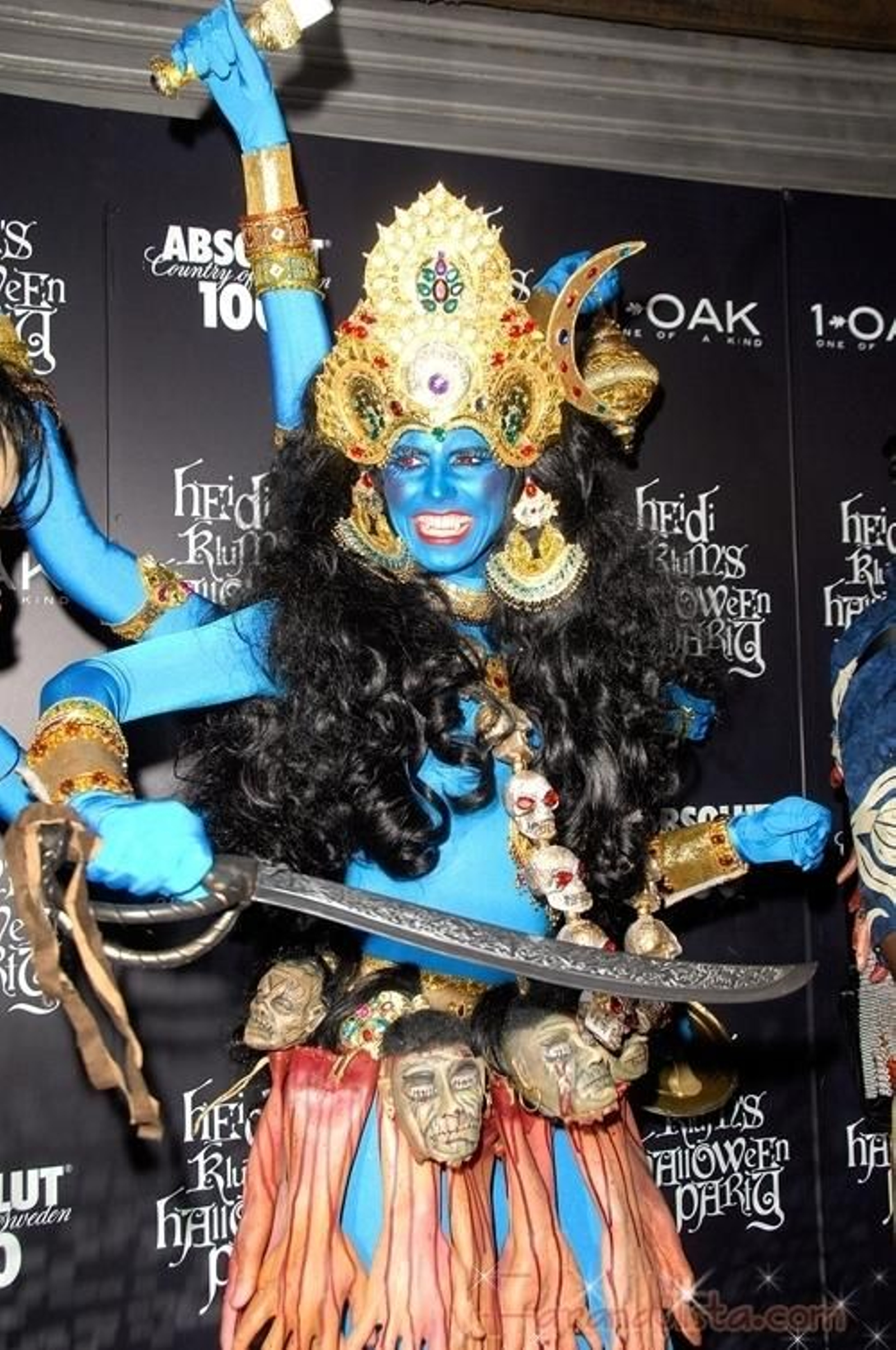 Heidi Klum disfrazada como una diosa hindú