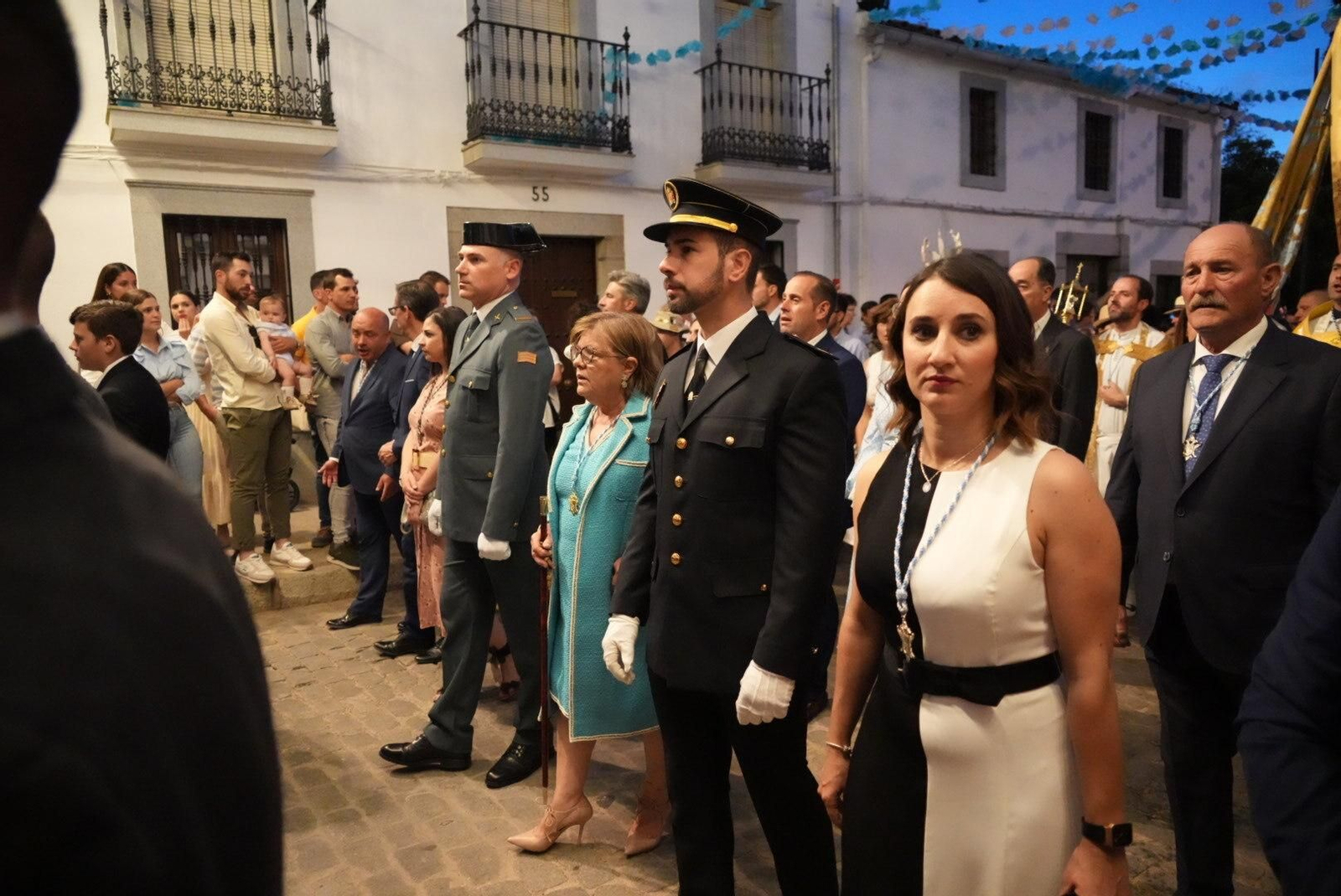 La romería de la Virgen de Luna del Lunes de Pentecostés en Villanueva de Córdoba, en imágenes