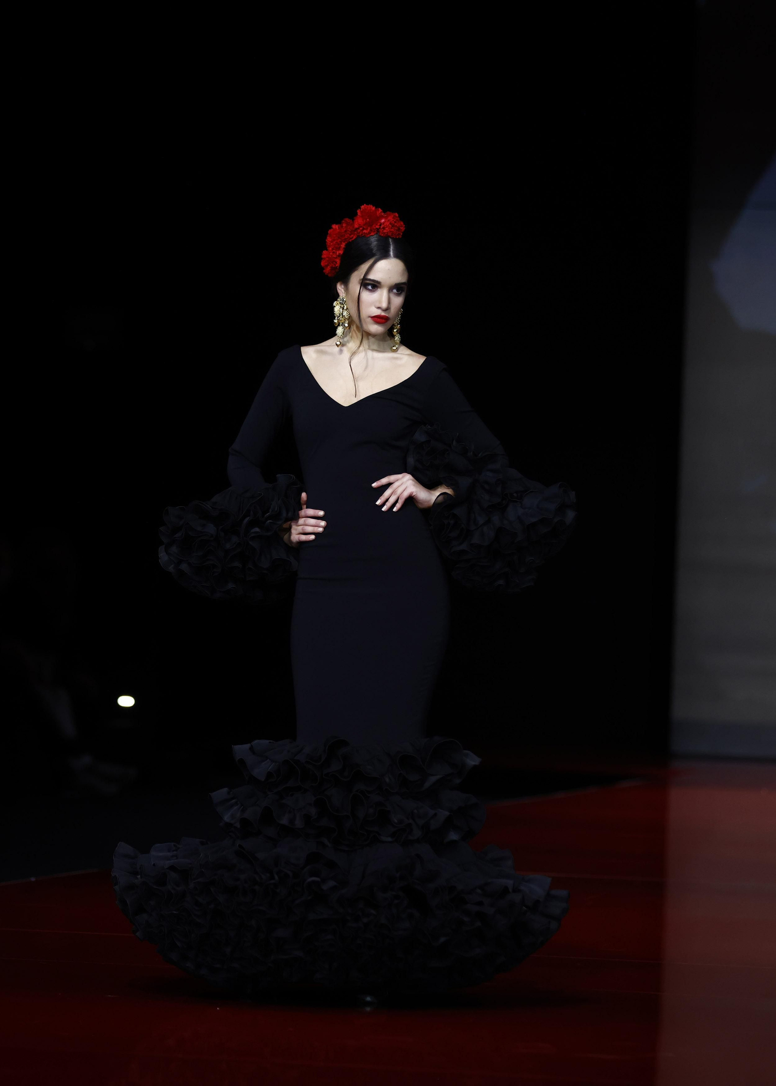 El desfile de Alejandro Santizo en SIMOF 2022, todas las fotos