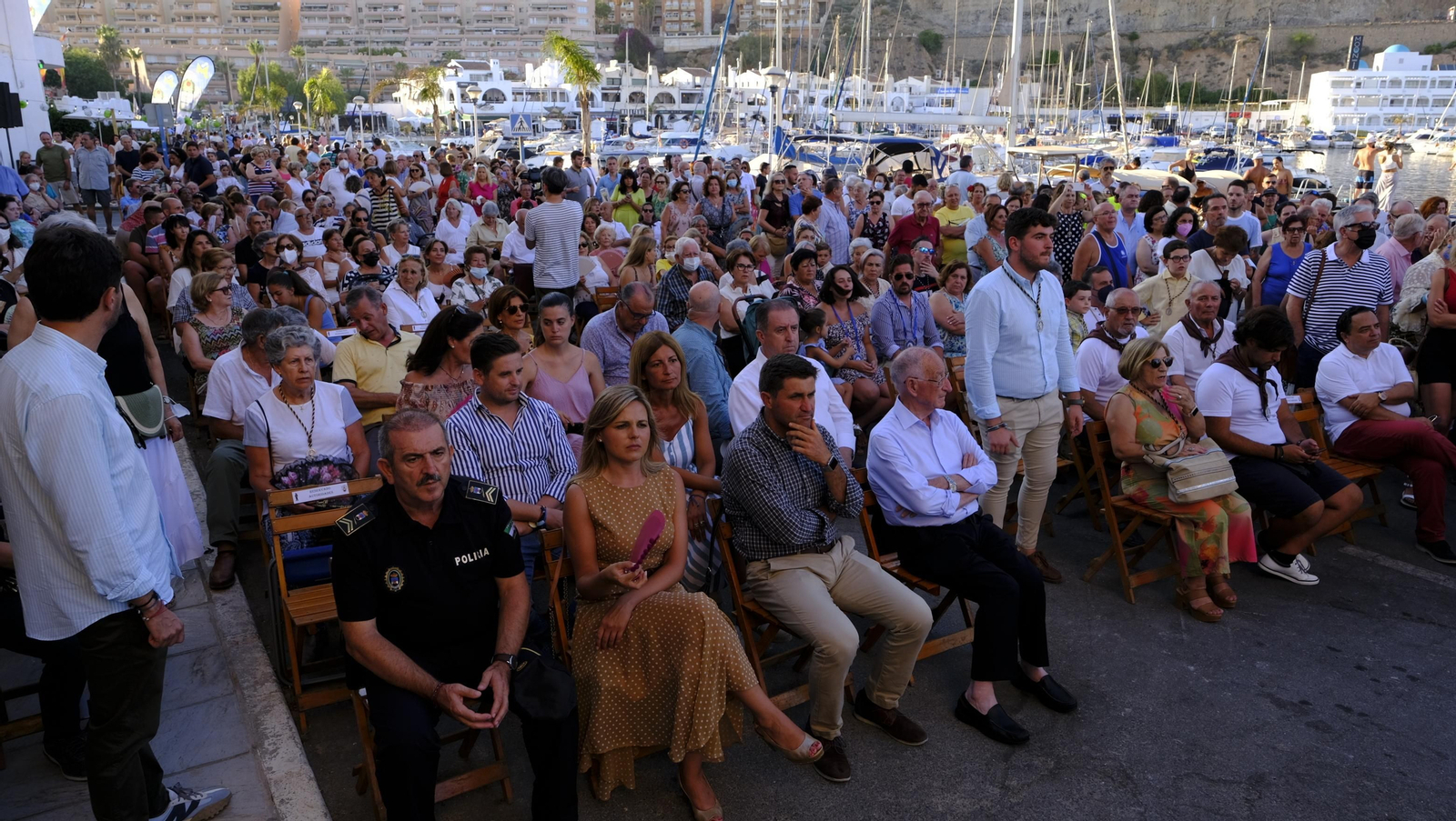 Procesión marinera de la Virgen del Carmen en Aguadulce