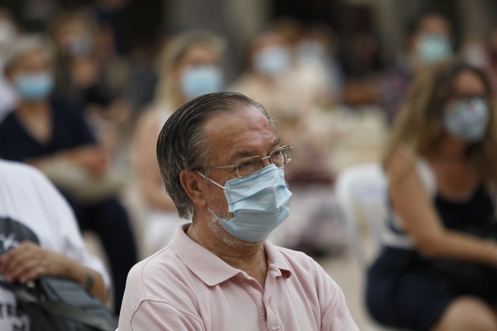 Fotogalería El Diario de los Libros, con el escritor Javier Sierra.