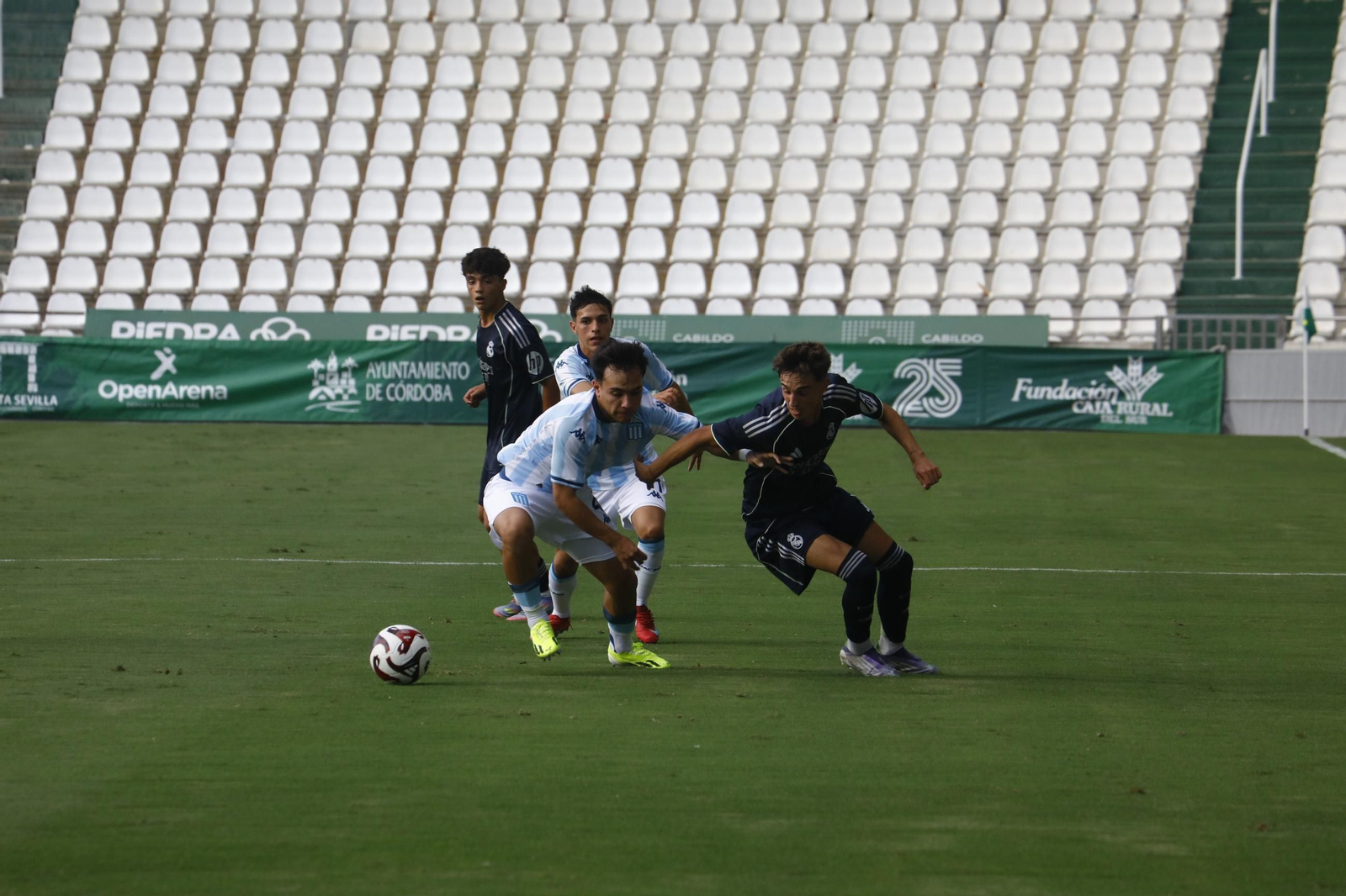 Las mejores fotos del Racing Club - Real Madrid del Mundial de Clubes juvenil en El Arcángel