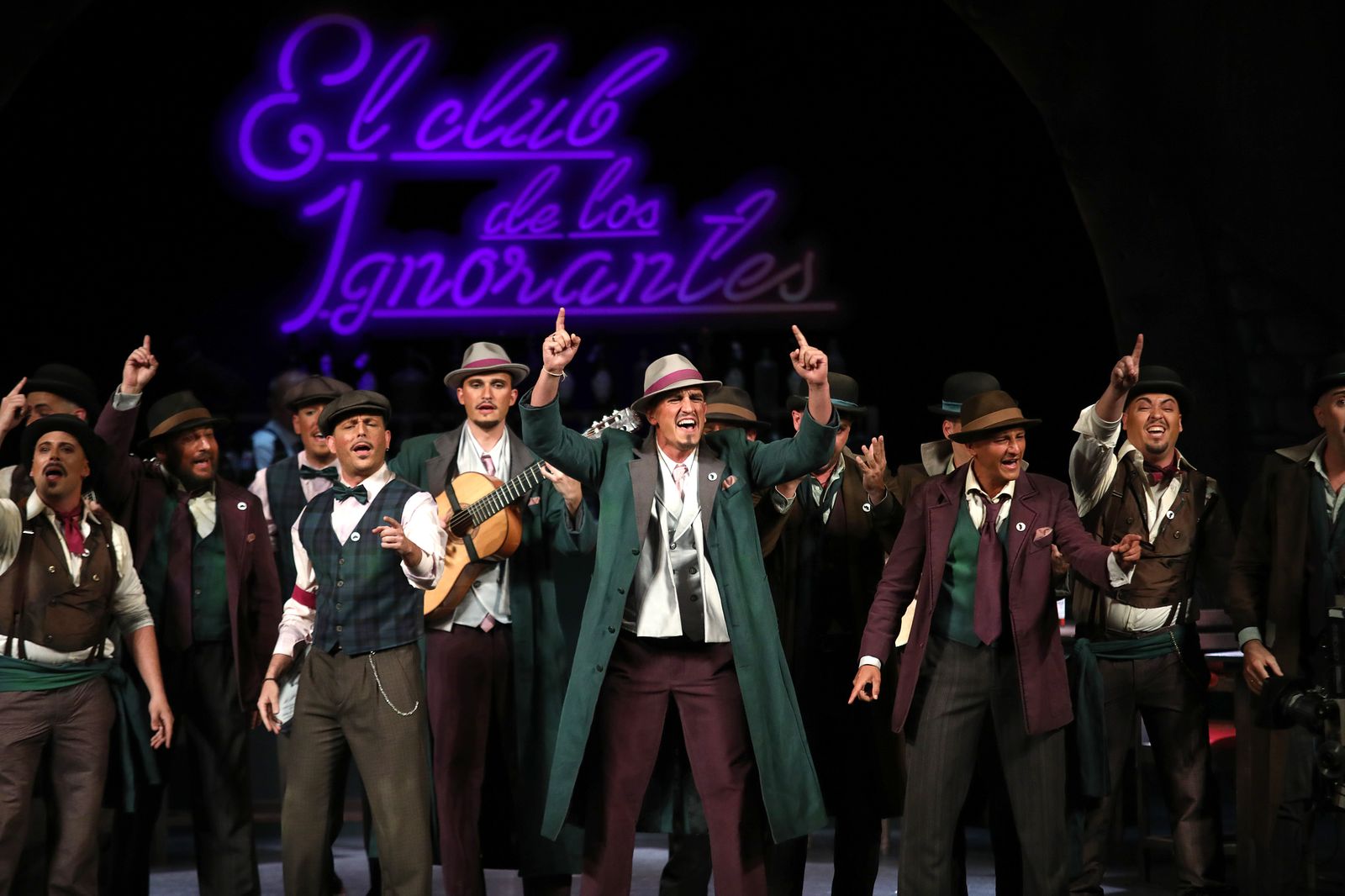 Comparsa 'El club de los ignorantes'