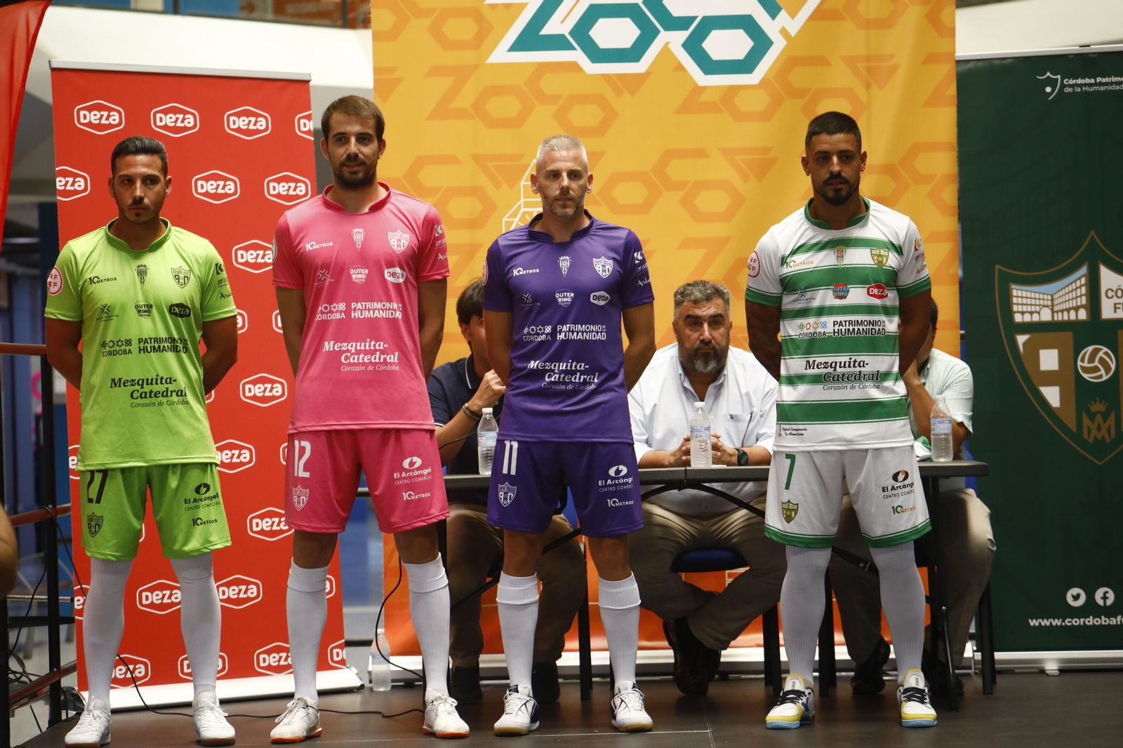 La presentación de las nuevas equipaciones del Córdoba Futsal, en imágenes