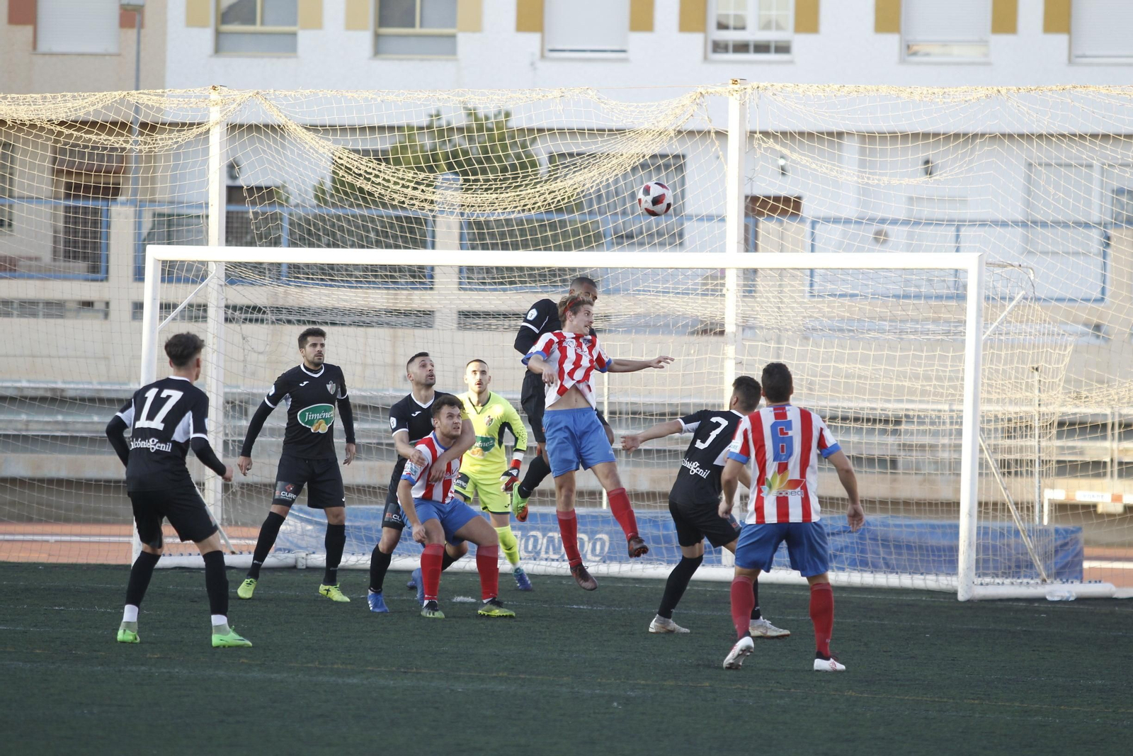 Épico empate del Poli Almería en el Emilio Campra.