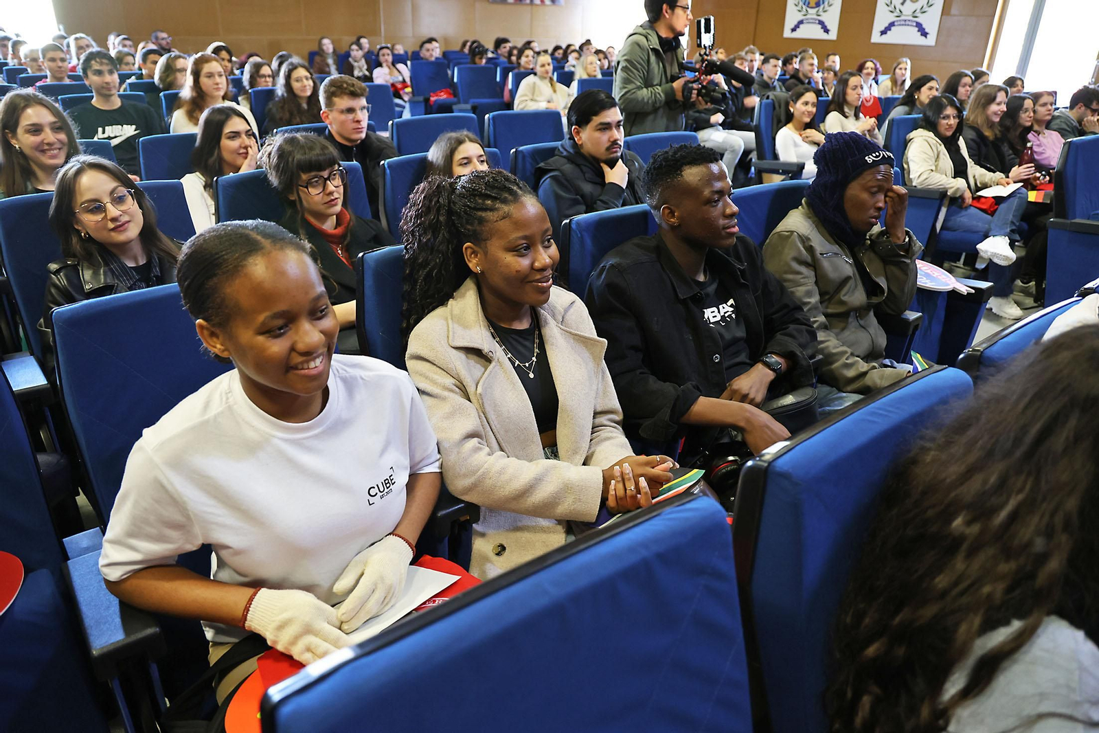 Imágenes de la bienvenida a estudiantes Erasmus de la Universidad de Huelva