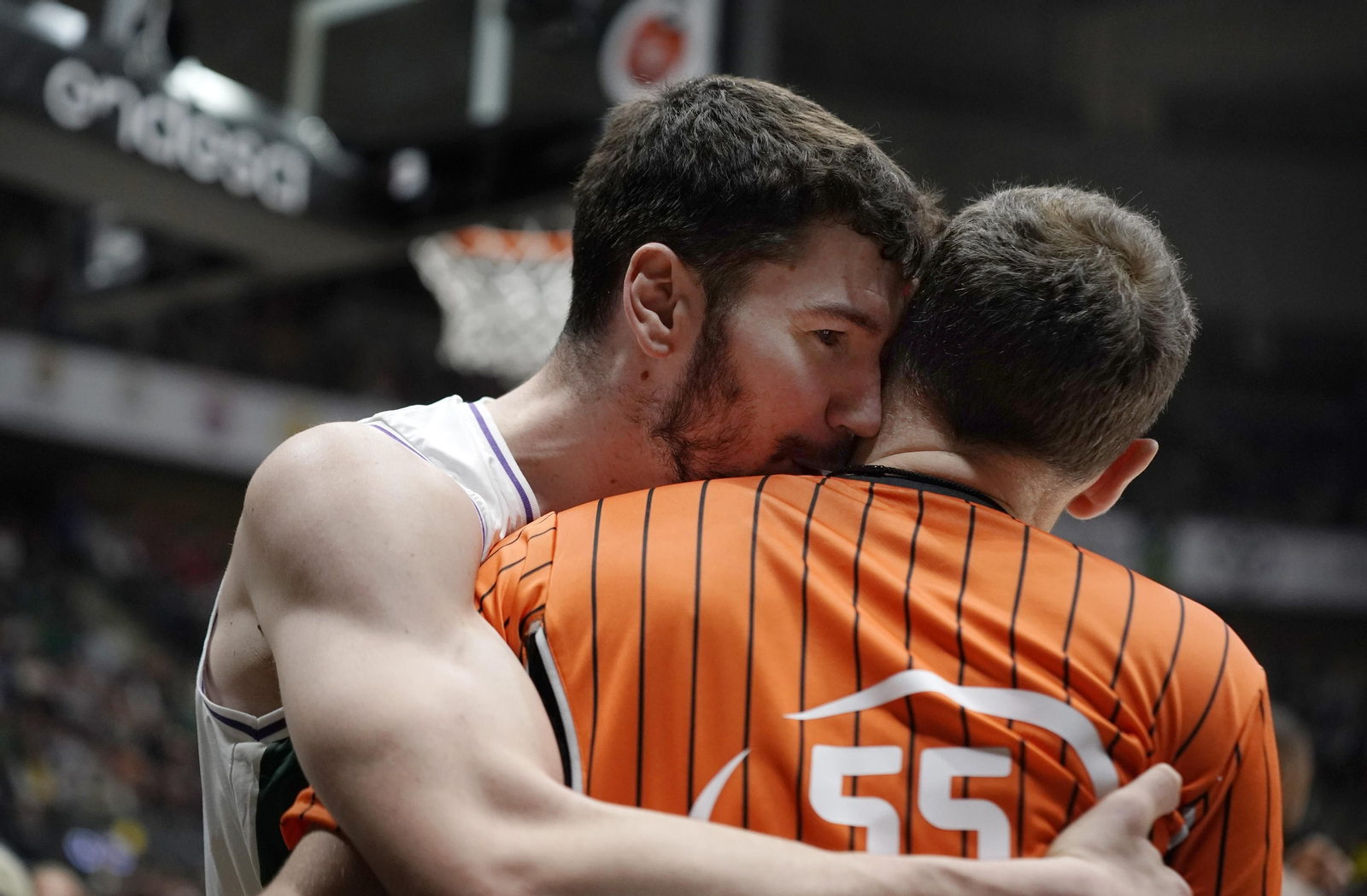 Darío Brizuela, con Martínez.