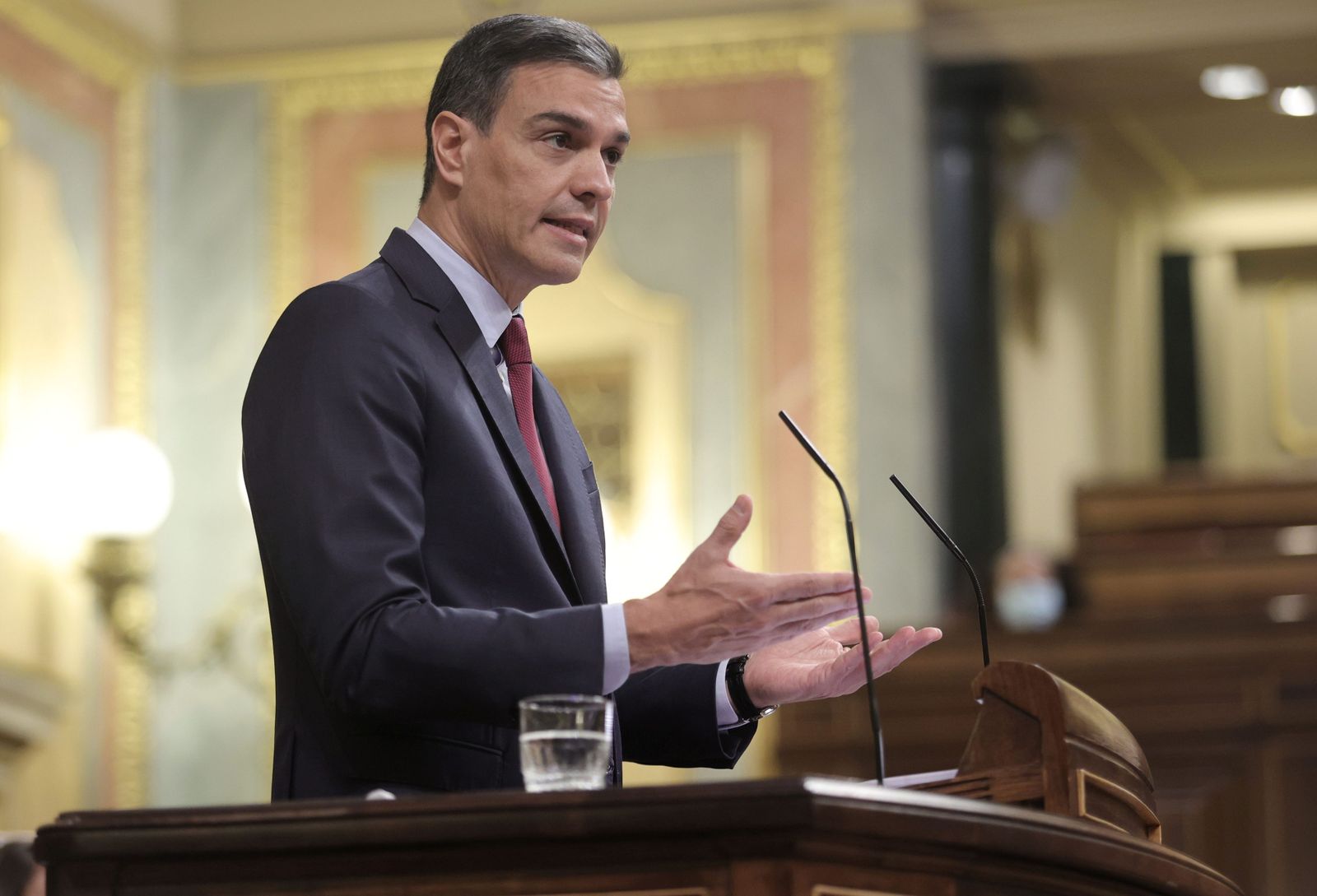 Pedro Sánchez, durante su comparecencia en el Pleno.