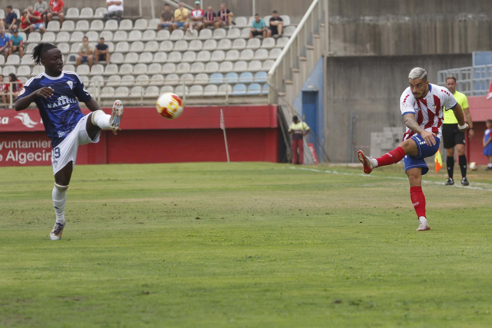 Las mejores fotos del empate del Algeciras con el Marbella de Primera Federación