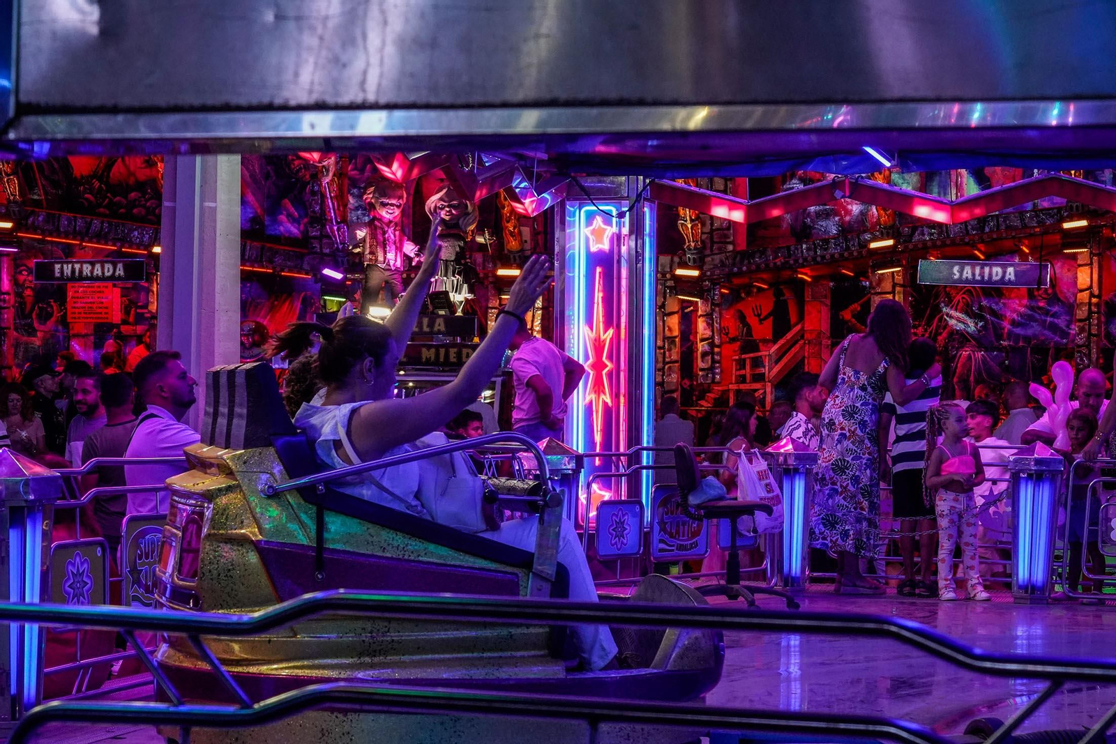 Imágenes del ambiente de Colombinas el día 3 de agosto