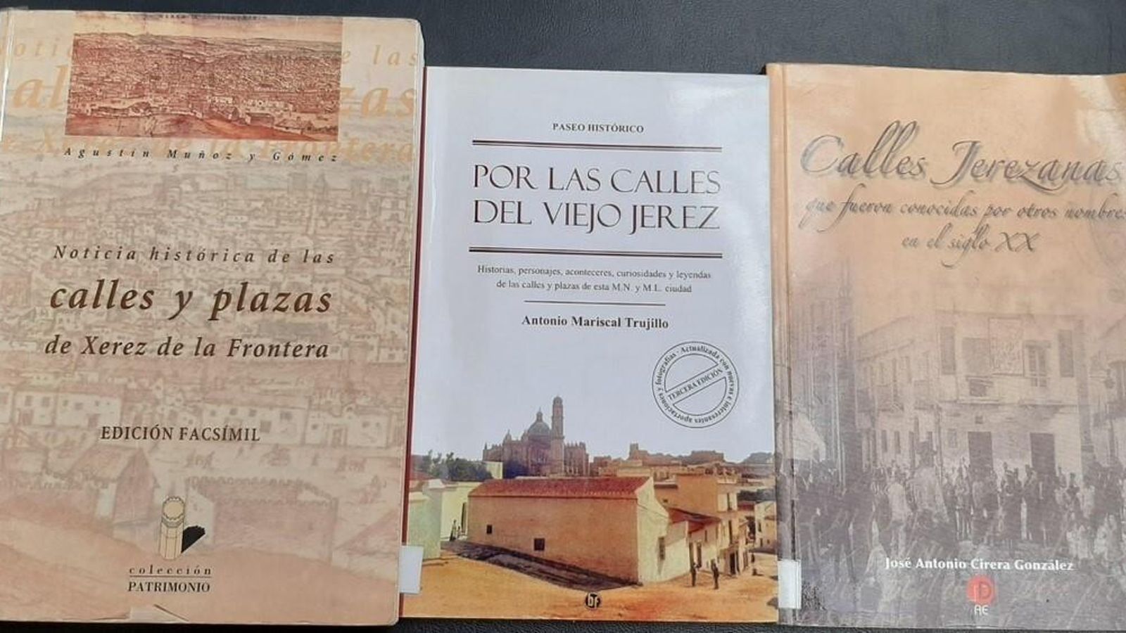 Portada de libros sobre las calles de Jerez.