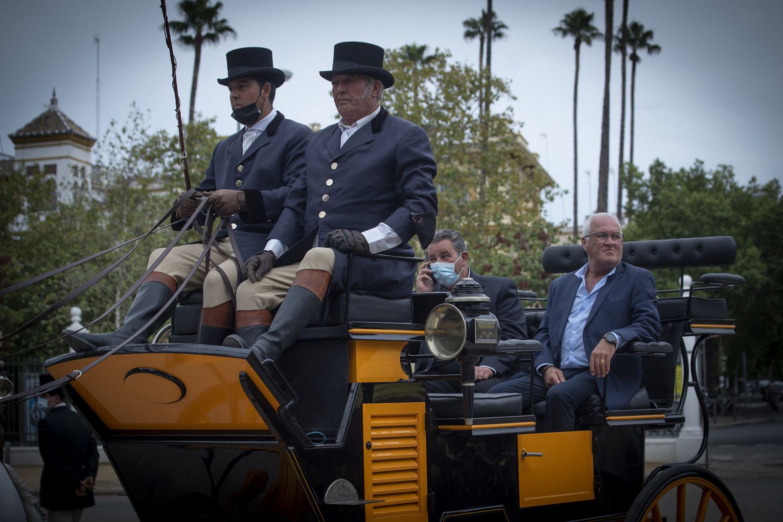 Exhibición de enganches y paseo de carruajes por el parque de María Luisa