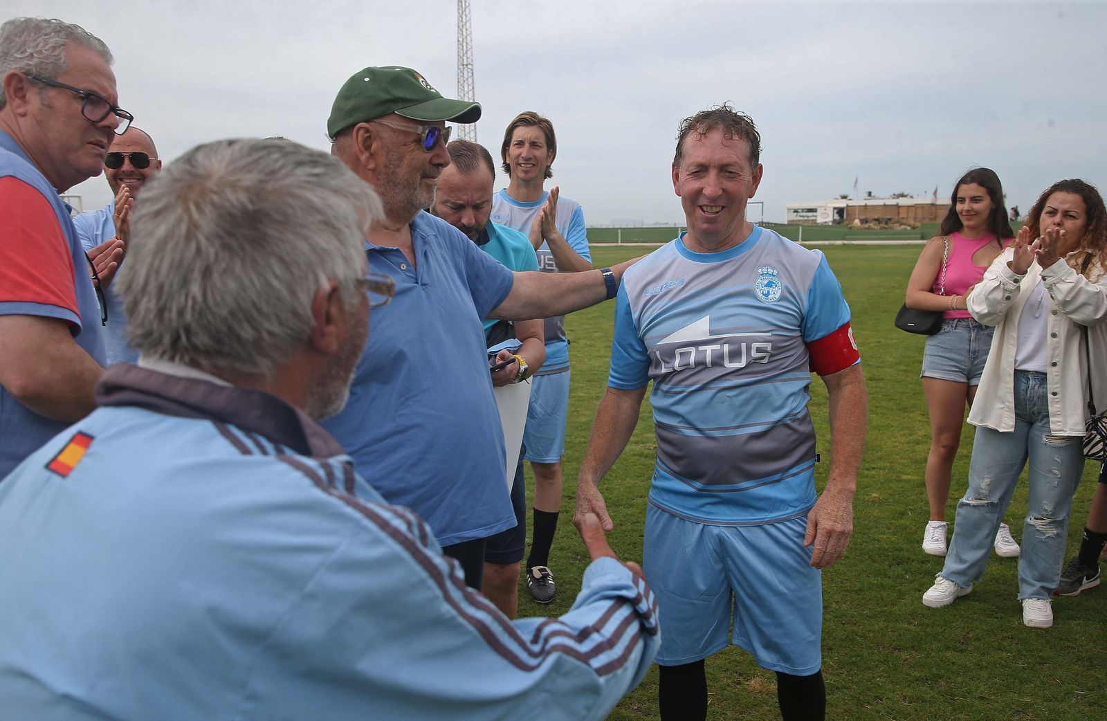 Fotos del homenaje al futbolista Juan Hoyos en Tarifa