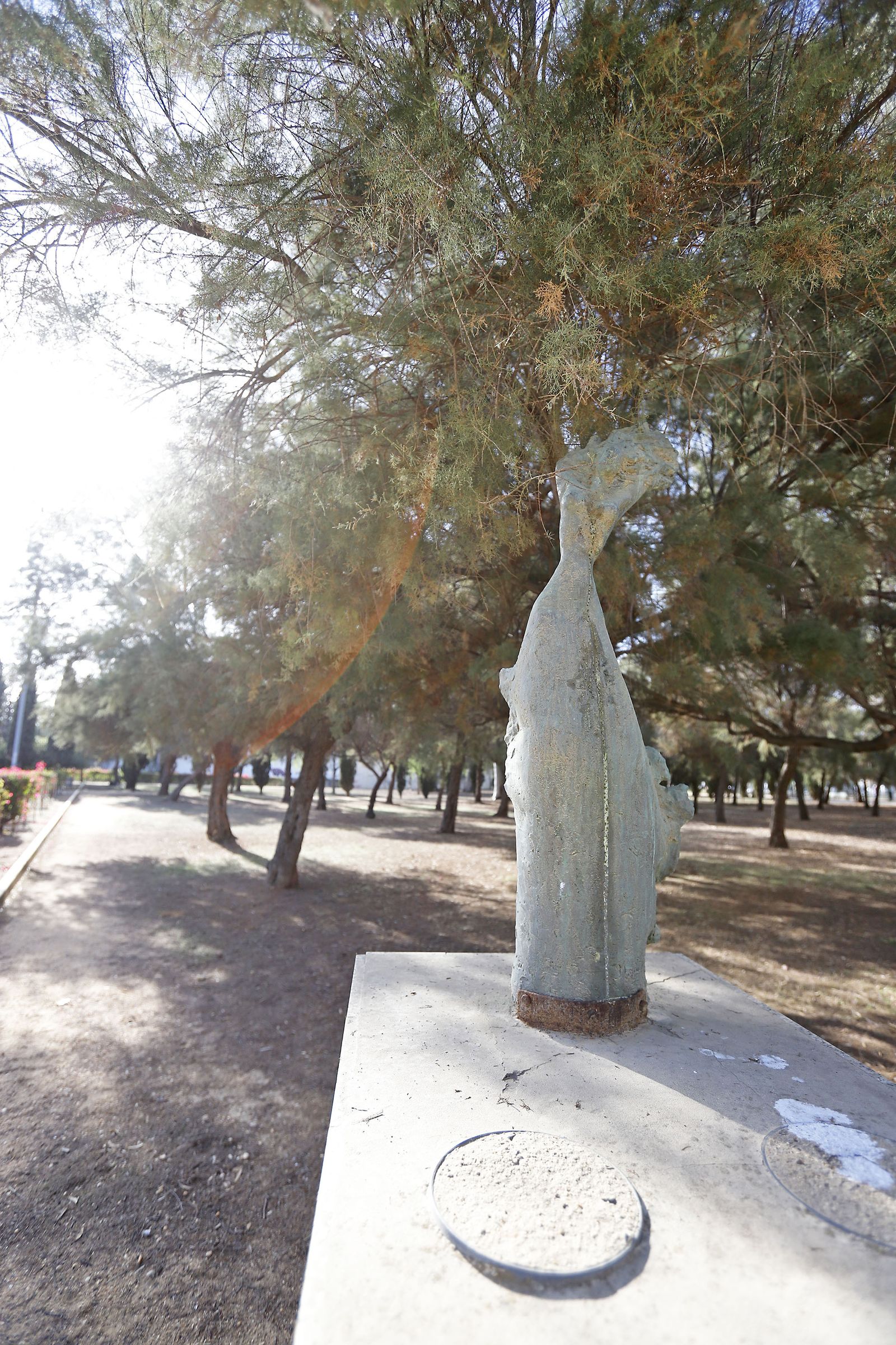 Imágenes del actual estado de las esculturas del museo al aire libre de Huelva