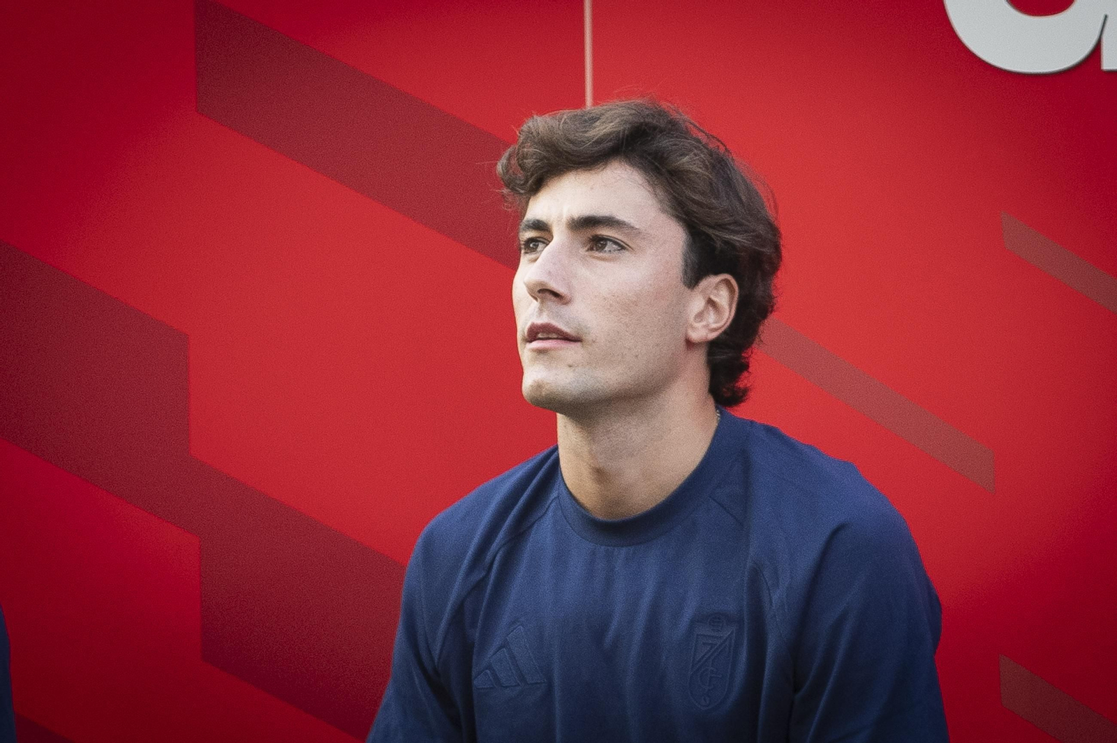 Hormigo en su presentación como jugador del Granada CF