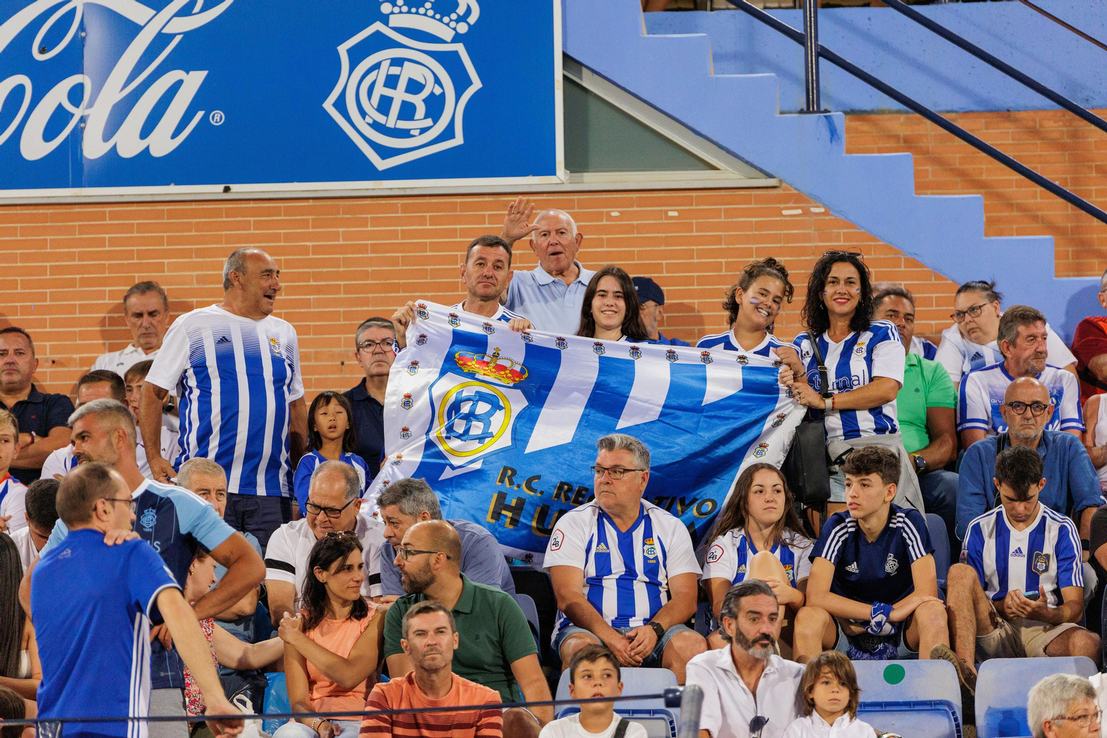 Las imágenes del ambiente en el Recreativo de Huelva-Intercity