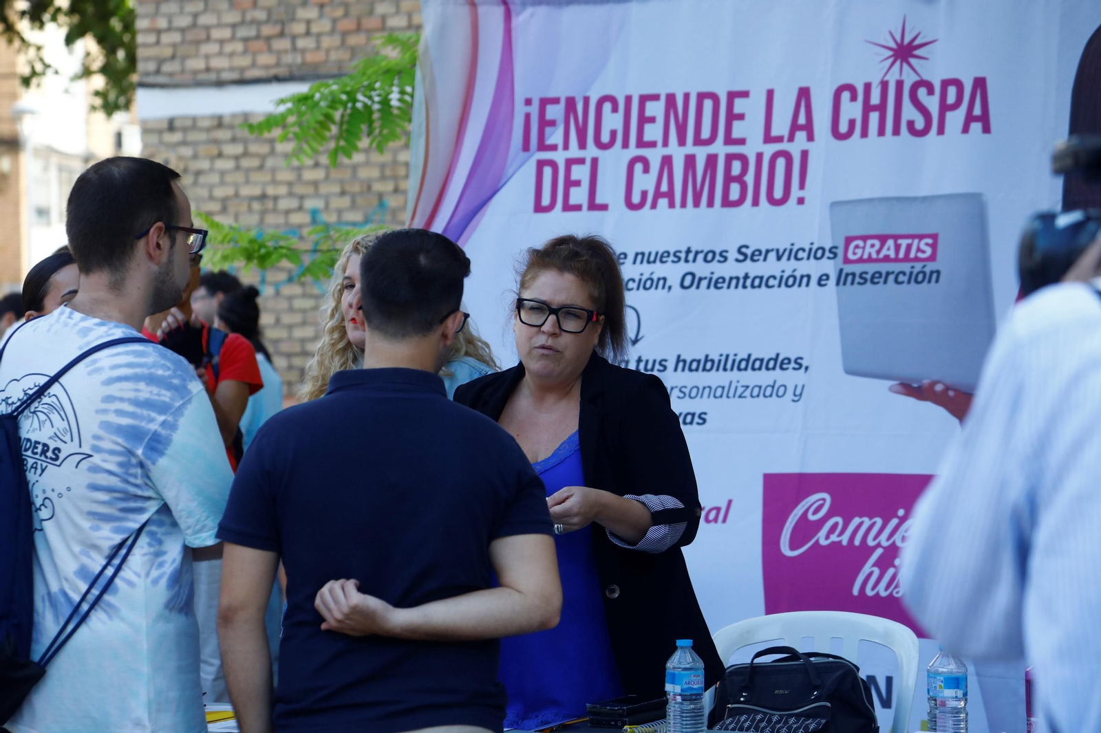 La I Feria de Empleo de Distrito Sur, en imágenes