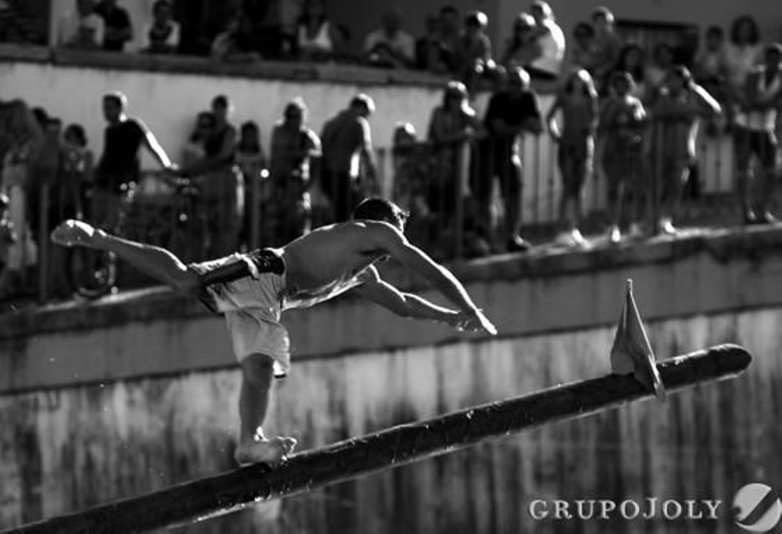 La cucaña de Triana, un clásico de la Velá.

Foto: Juan Carlos Muñoz