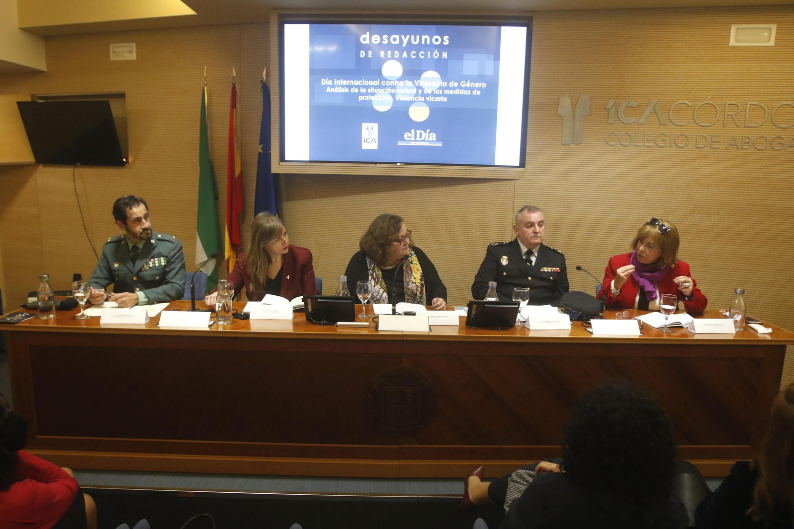 Mesa de redacción de el Día por el 25N, Día Internacional contra la Violencia de Género