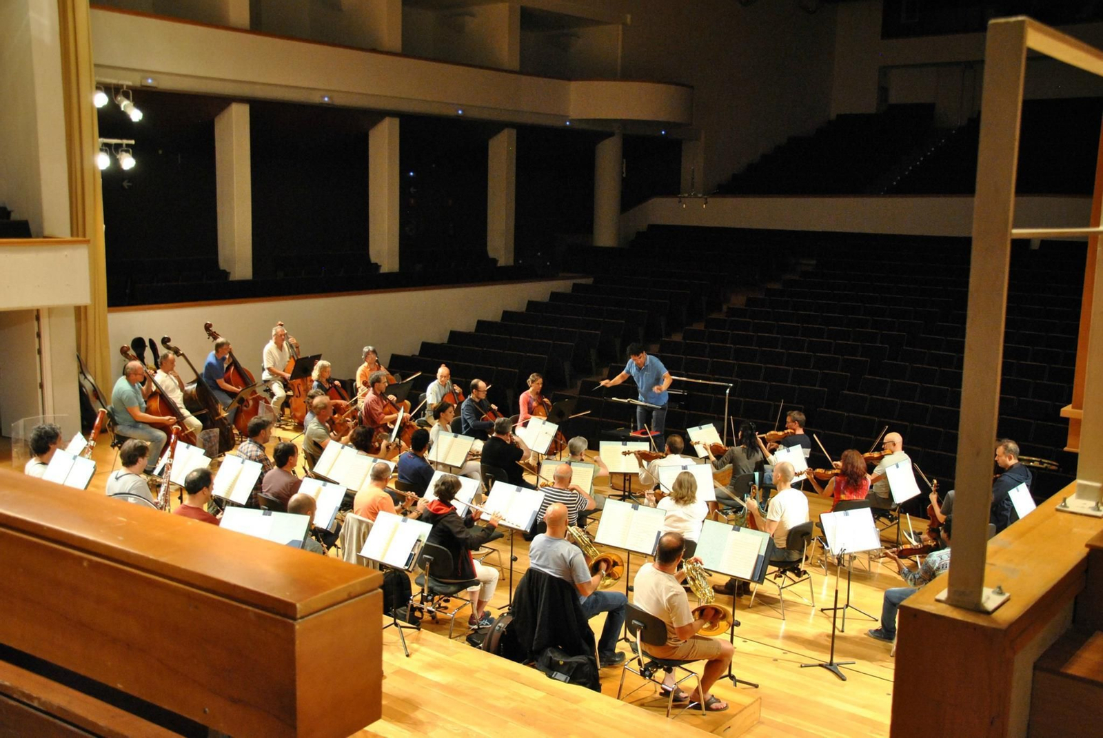 Ensayo de la Orquesta Ciudad de Granada.