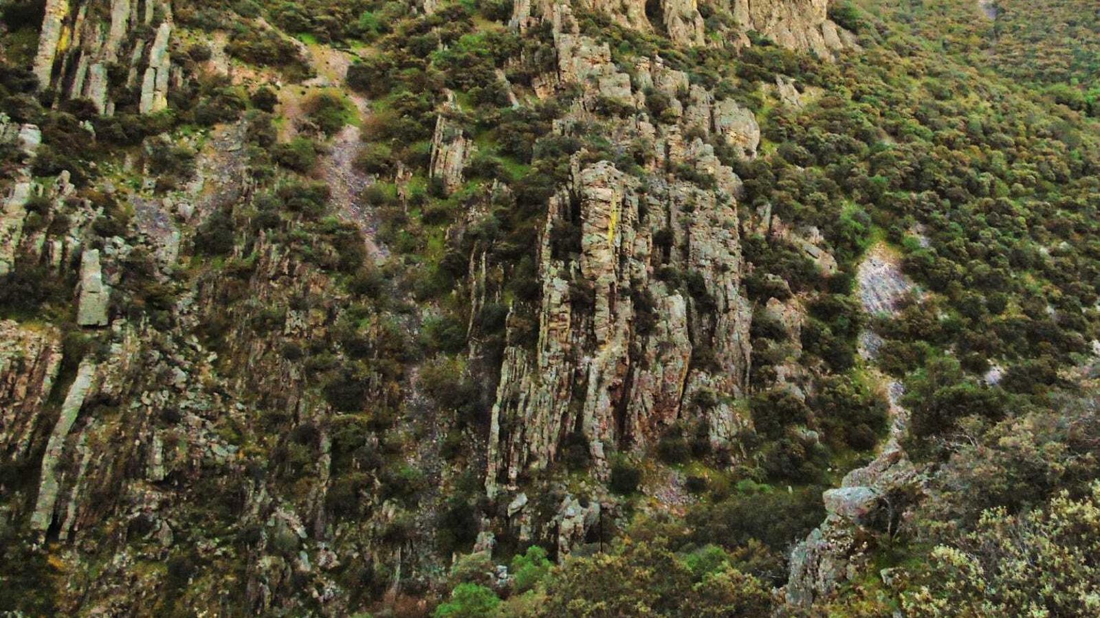 Los Órganos del Parque Natural de Despeñaperros.