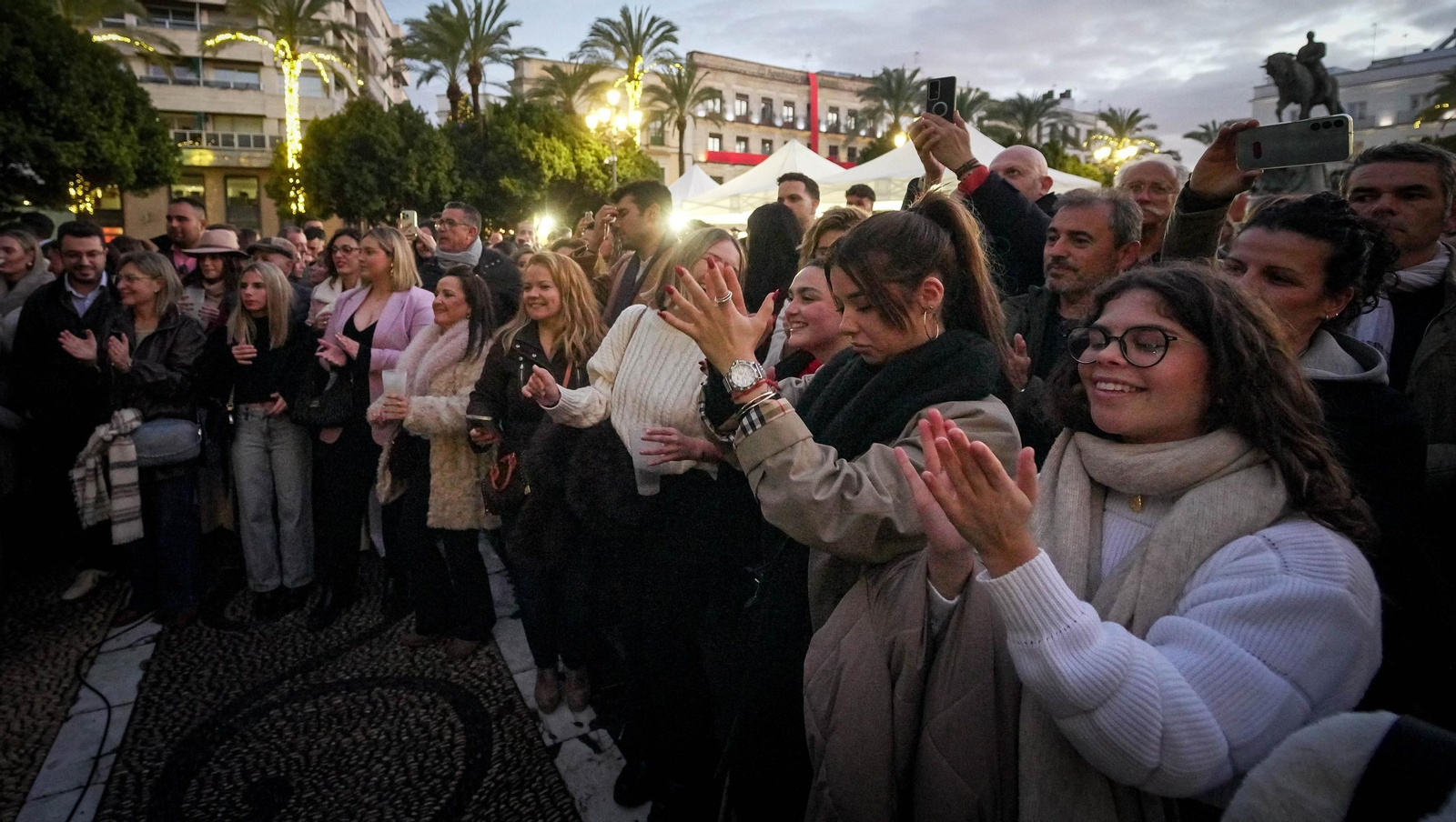 Imágenes de las zambombas del día 5 de diciembre en Jerez