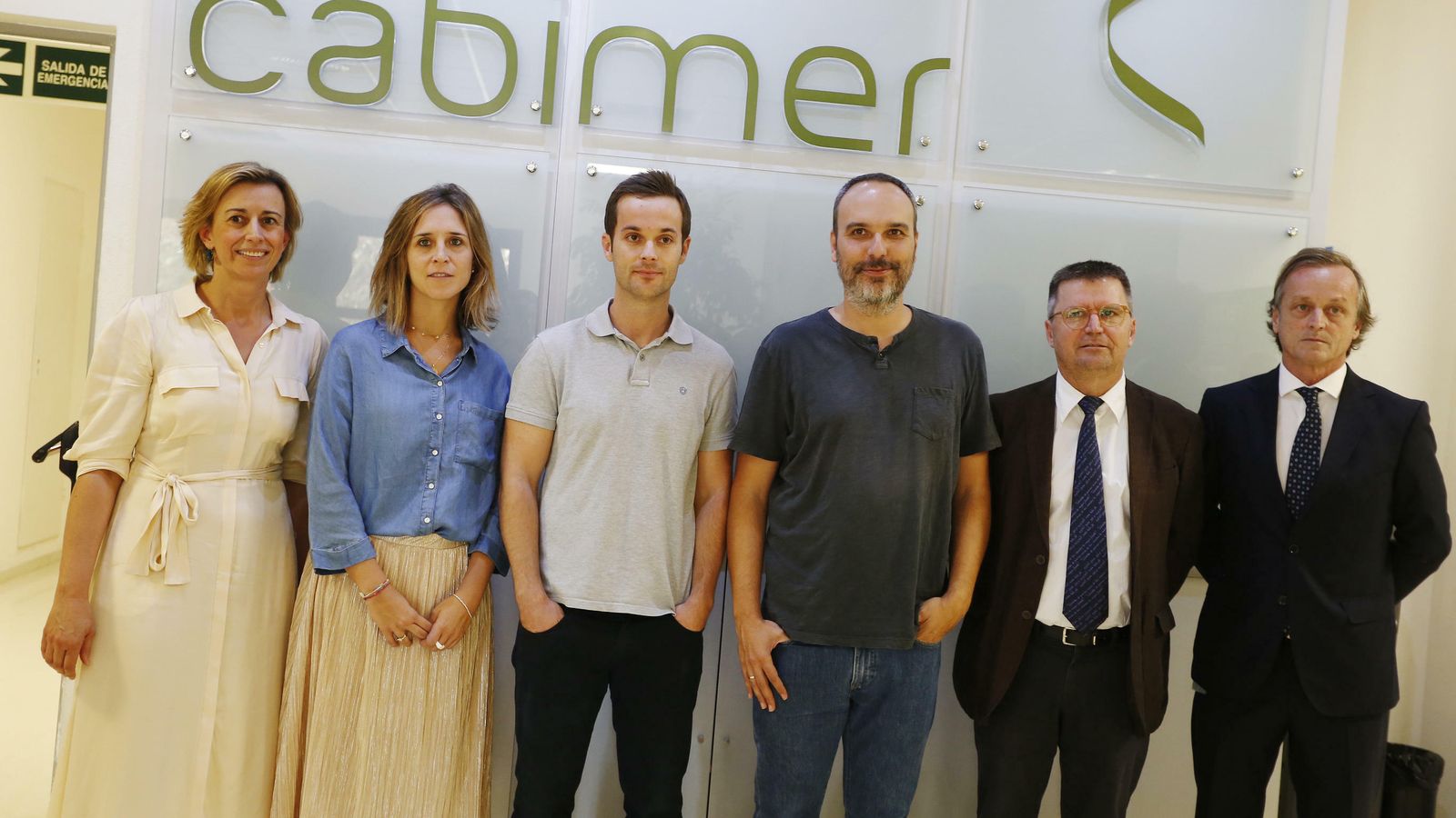 Responsables del Cabimer, la Asociación de Lucha contra el cáncer y El Corte Inglés