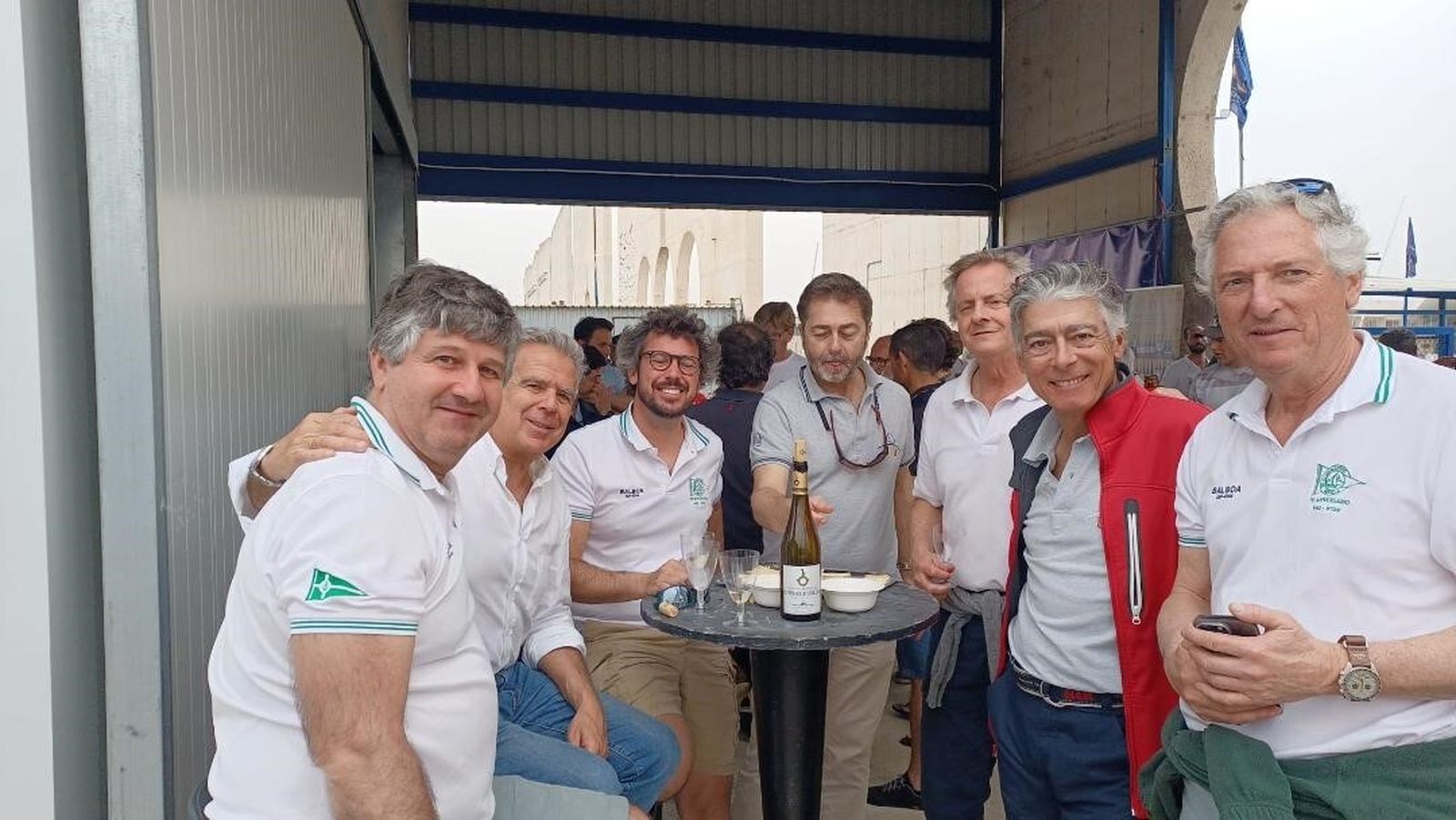 José María Campayo, Borja Hernández, Alberto Rodríguez, Ignacio Vilches, Carlos Moreno, Ernesto Vilches y Rafa Olivares.