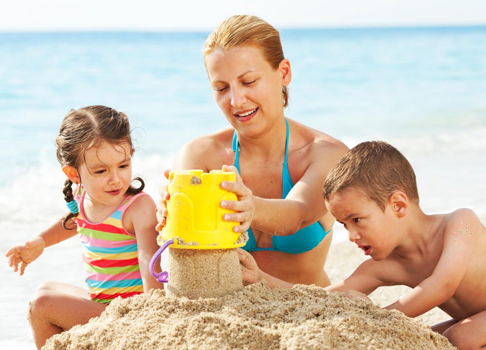 Este verano llévate el dermatólogo contigo.