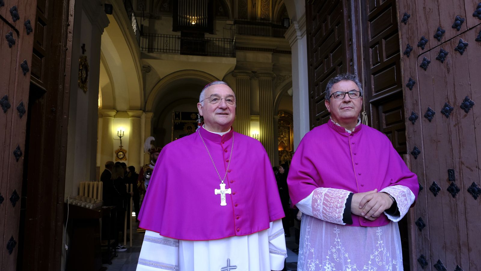 Procesión del Santo Entierro en Almería, en imágenes