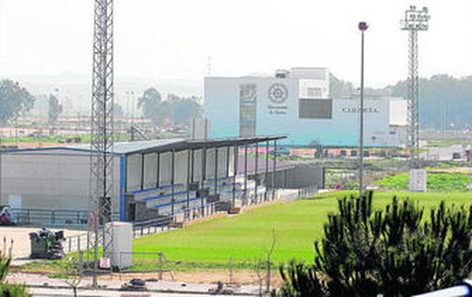 Instalaciones de la Ciudad Deportiva, en el Parque Huelva Empresarial, junto a la A-49.