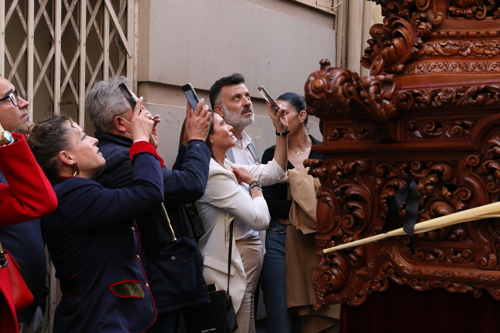 La procesión de Soledad de Almería, en imágenes
